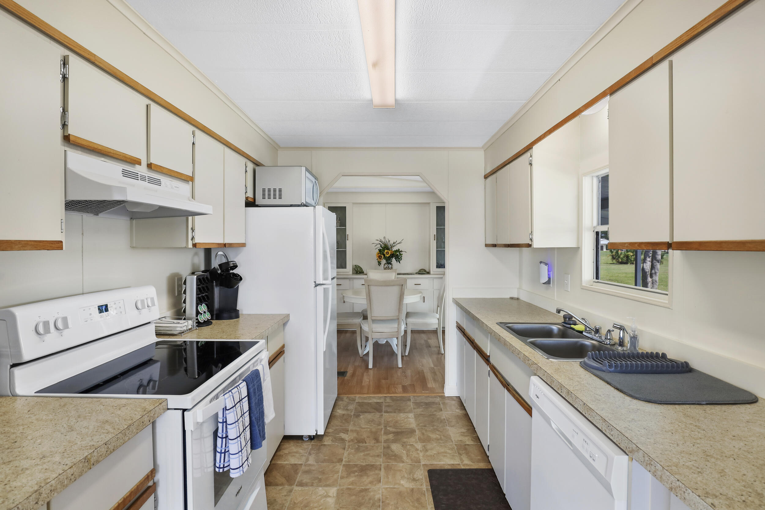70 Golf Drive Property Photo 15