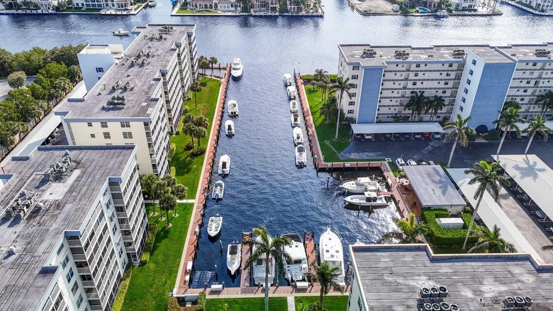 1 Harbourside Drive 4205 Property Photo 4