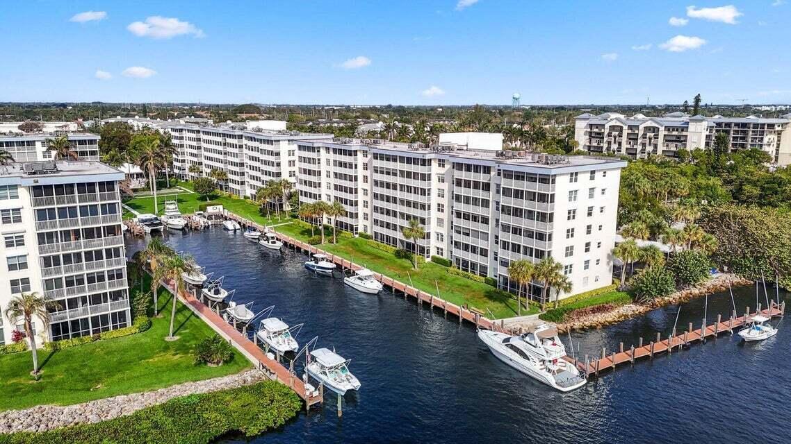 1 Harbourside Drive 4205 Property Photo 90