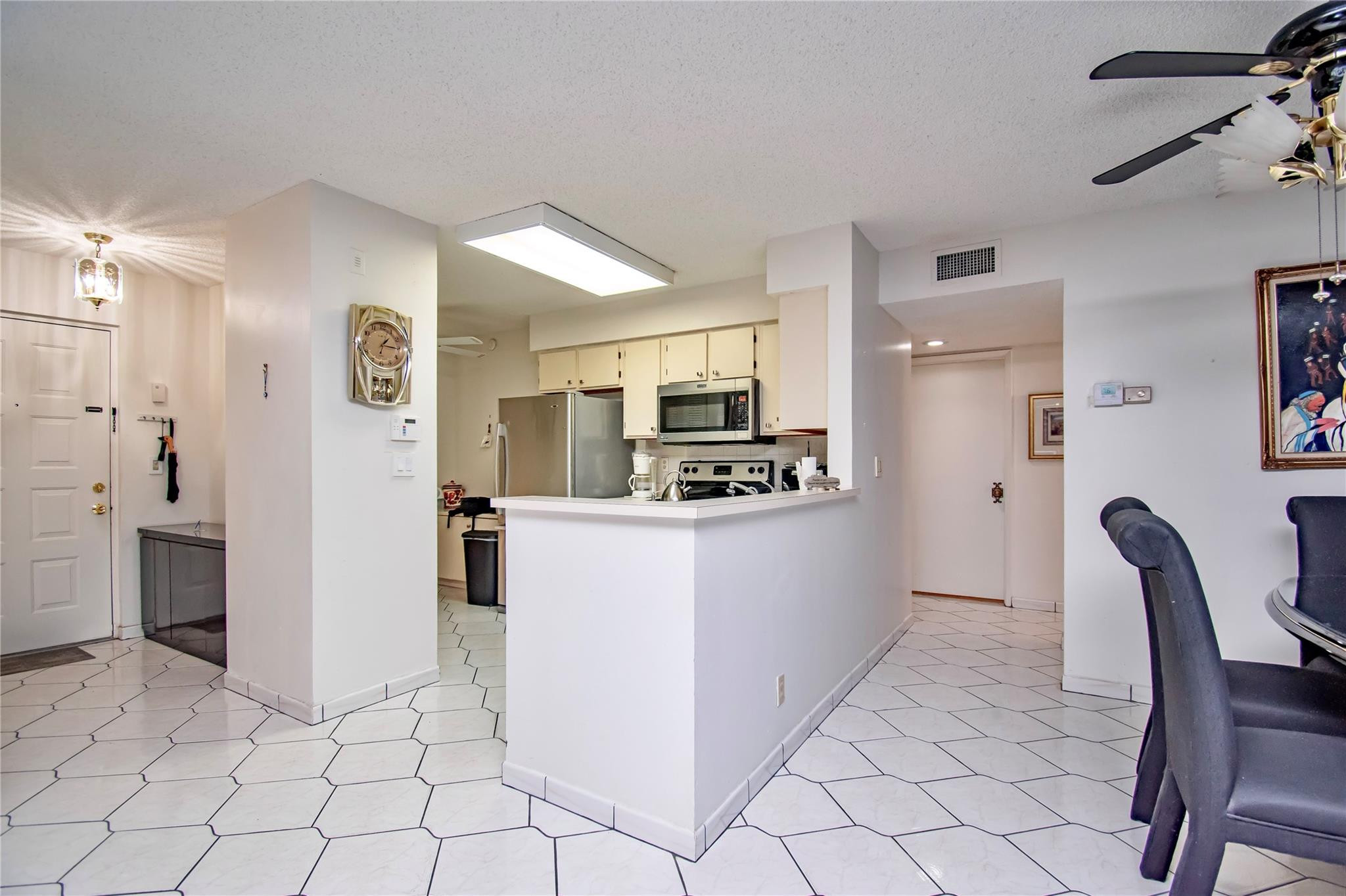 14895 Builtmore Way Property Photo 7