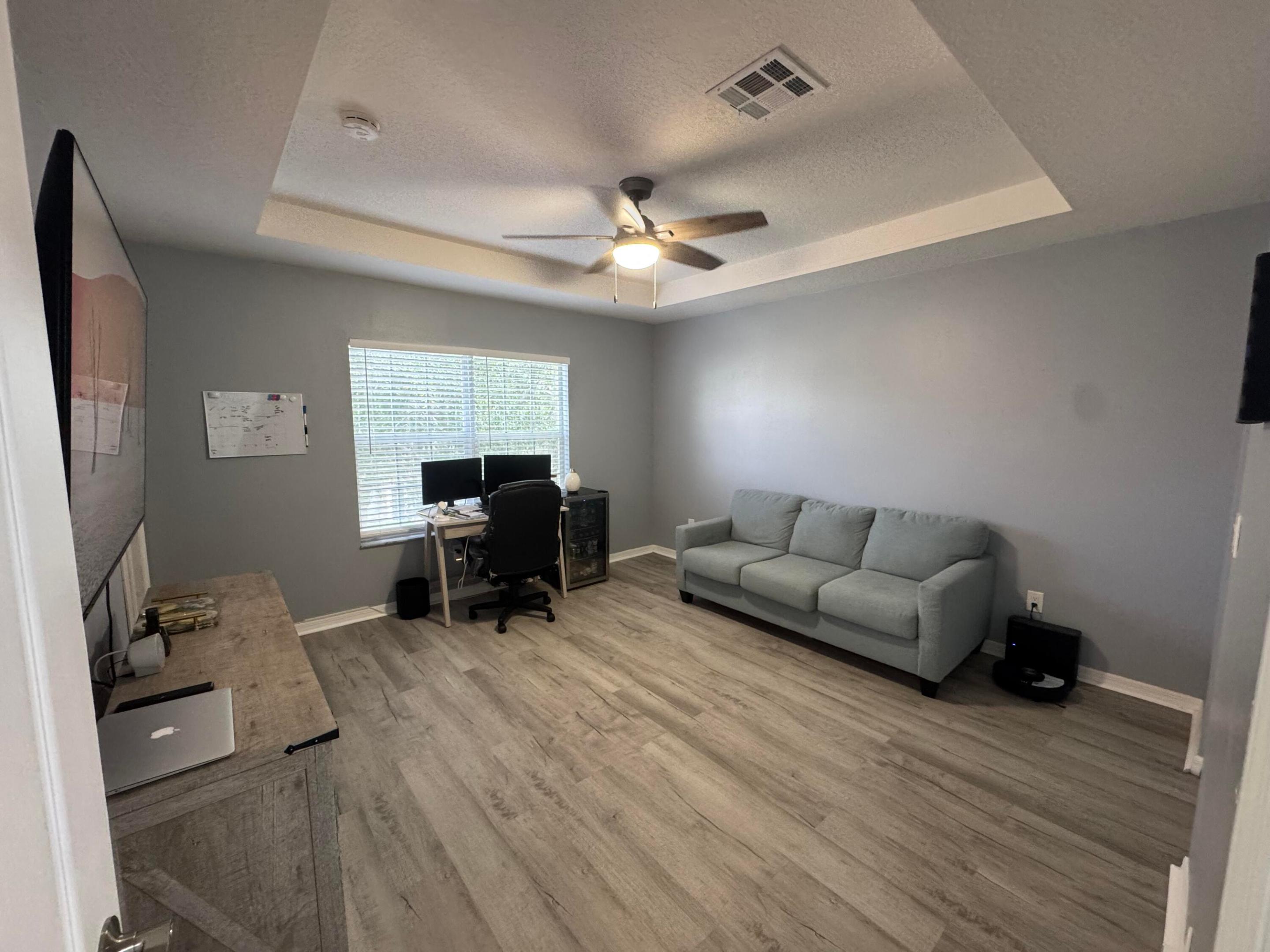 2151 Se Eatonville Drive Property Photo 4