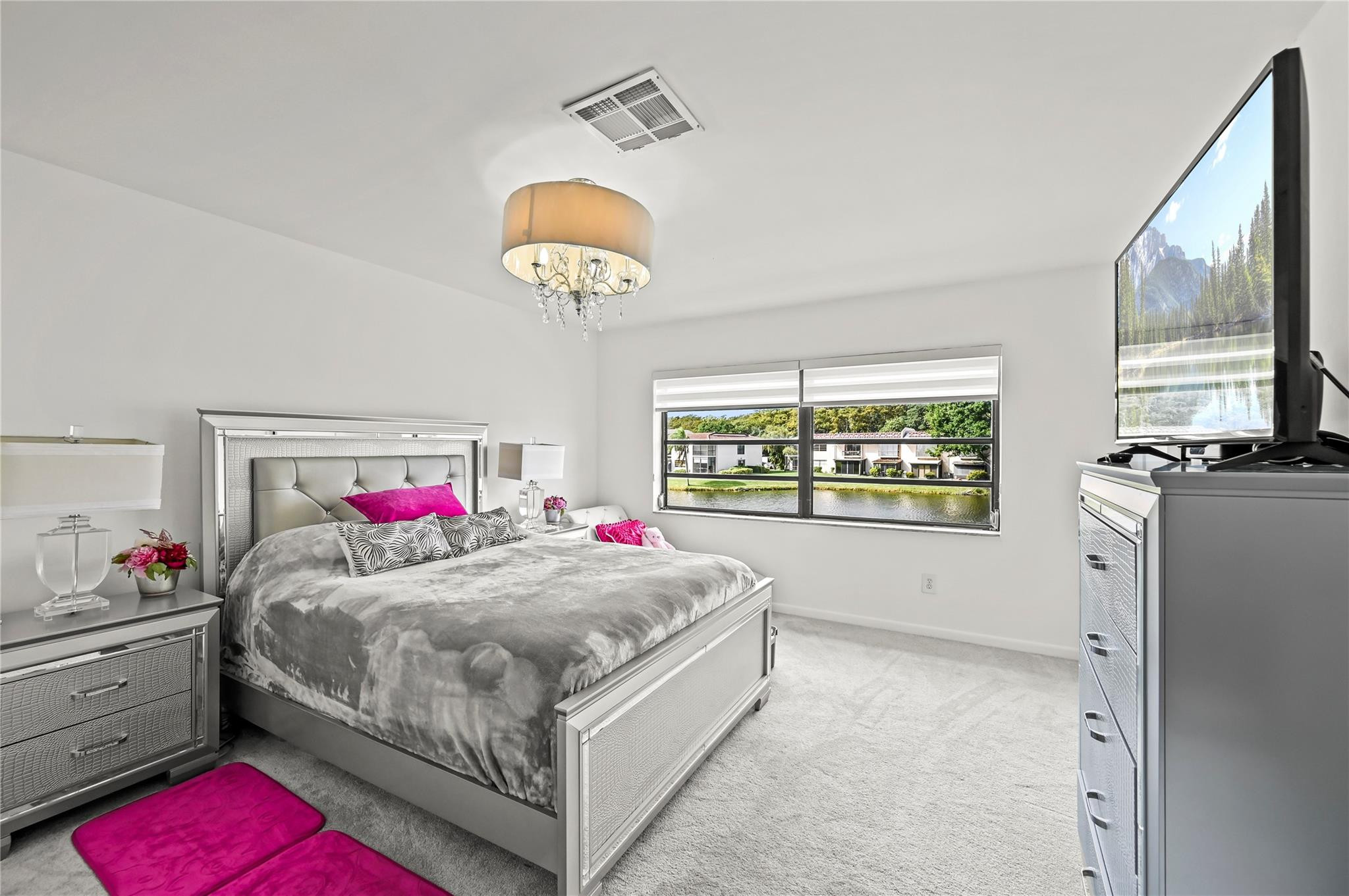 21649 Juego Circle 4 E Property Photo 15