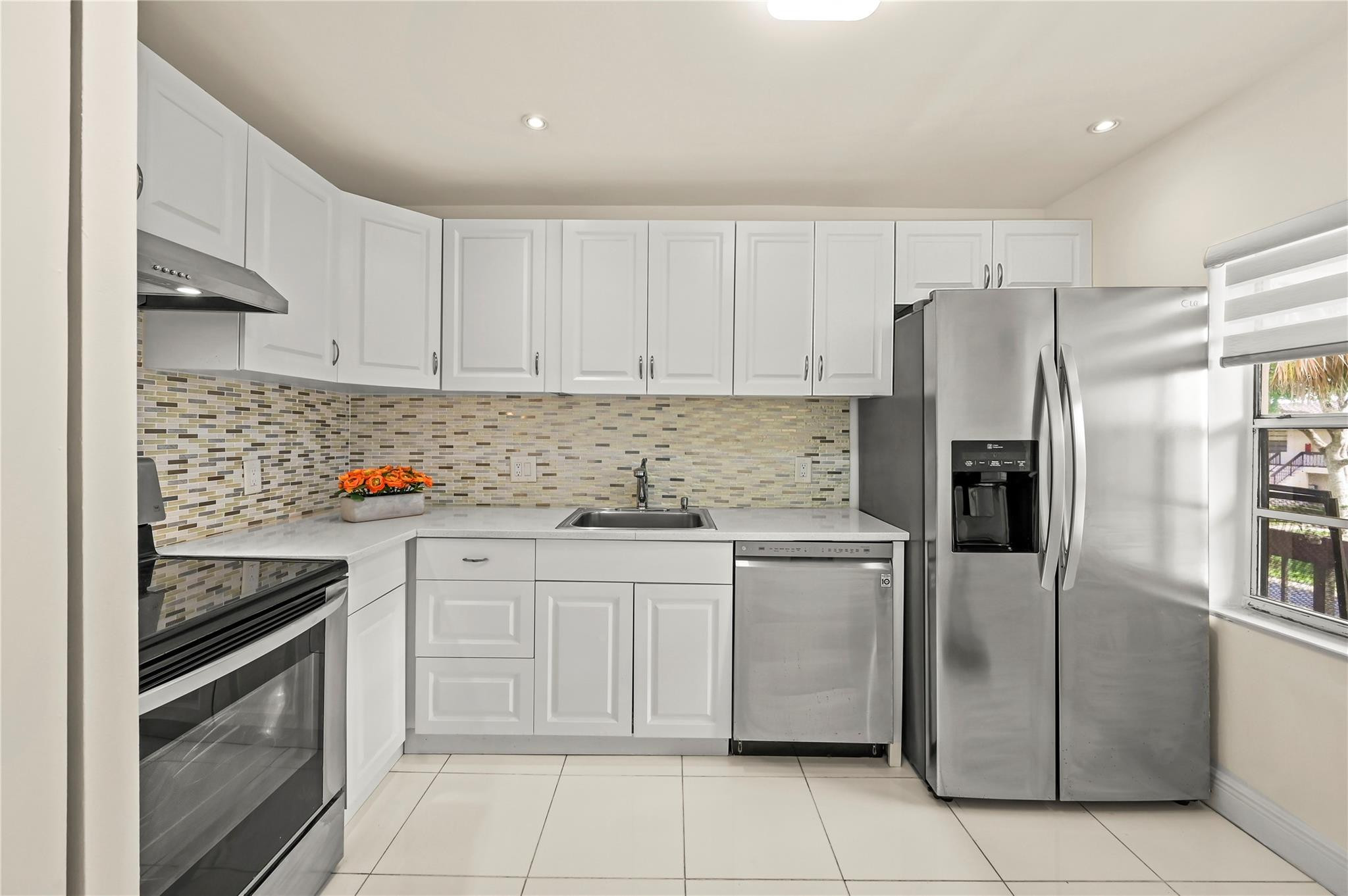 21649 Juego Circle 4 E Property Photo 25