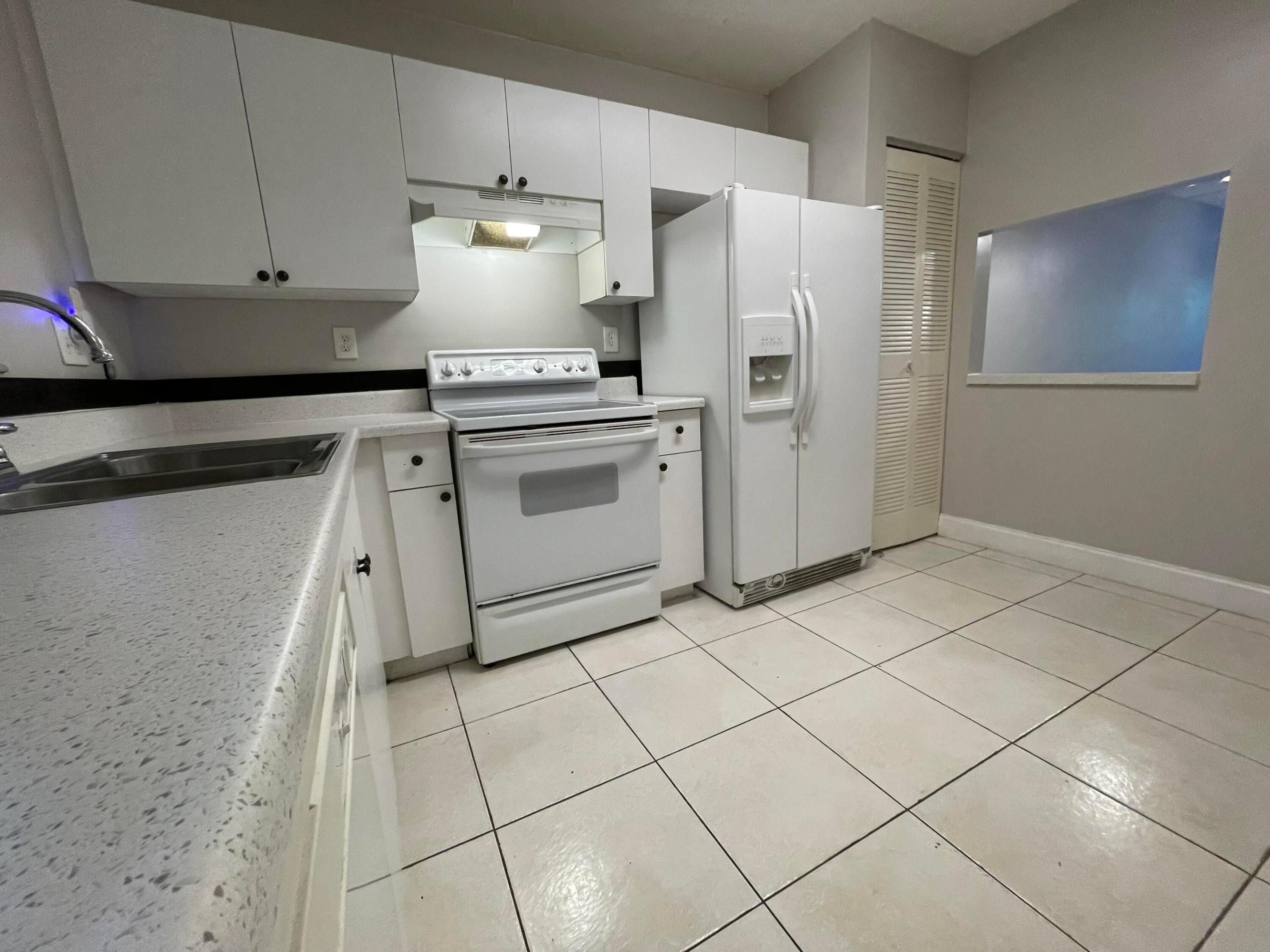 2967 Riverside Drive 109 Property Photo 1