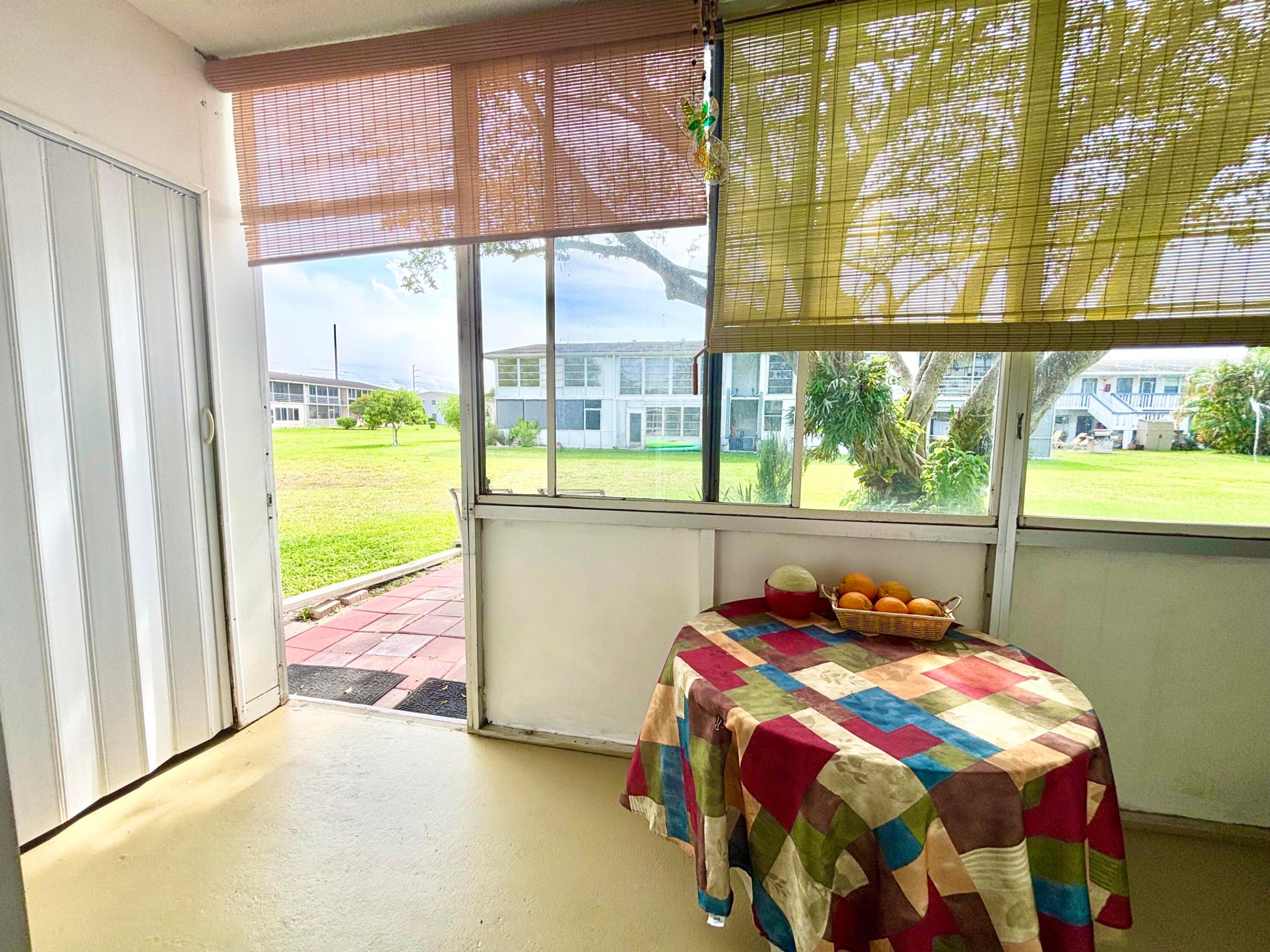 203 Farnham I Property Photo 25