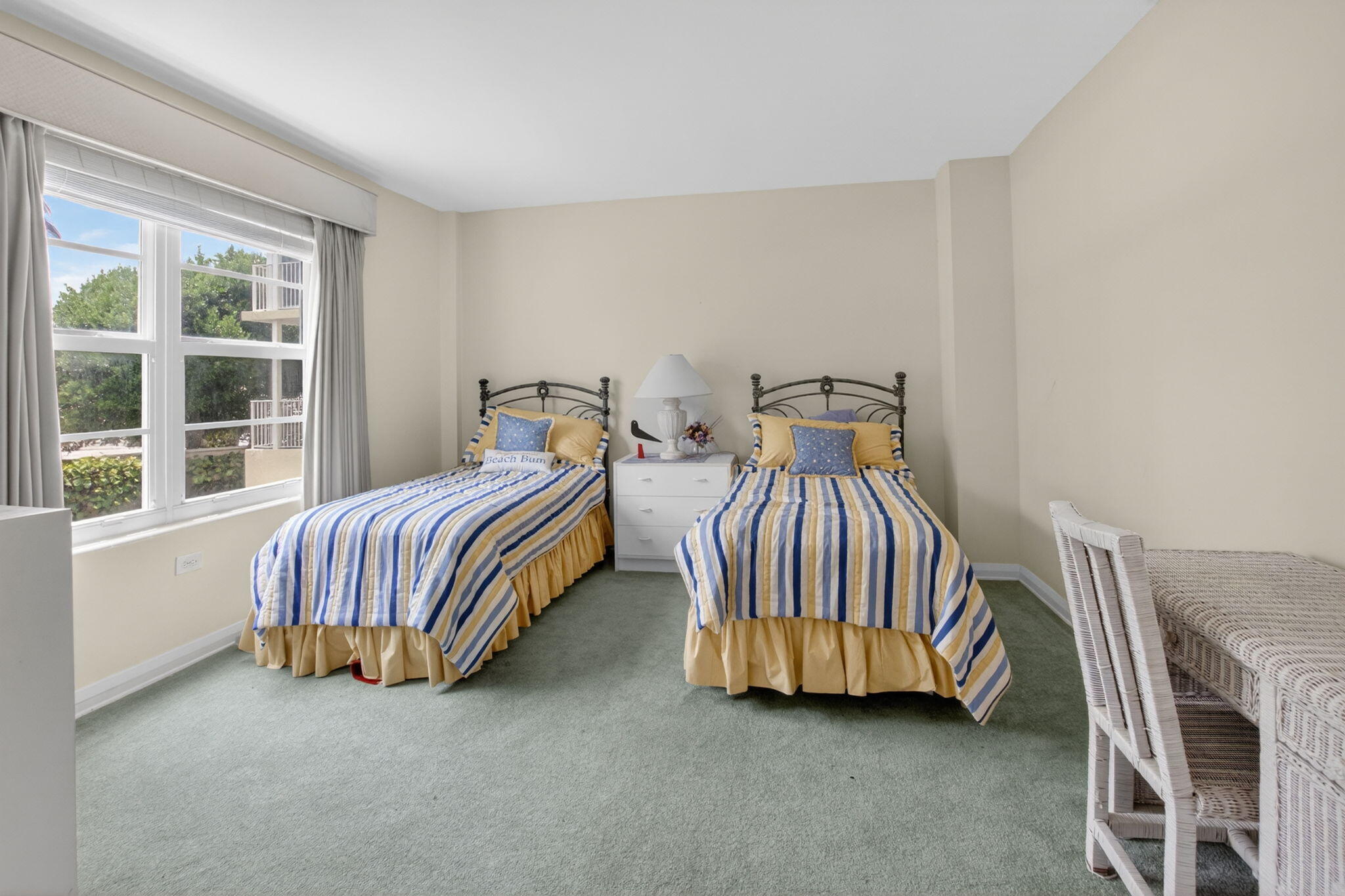 100 N Ocean Boulevard 105 Property Photo 22