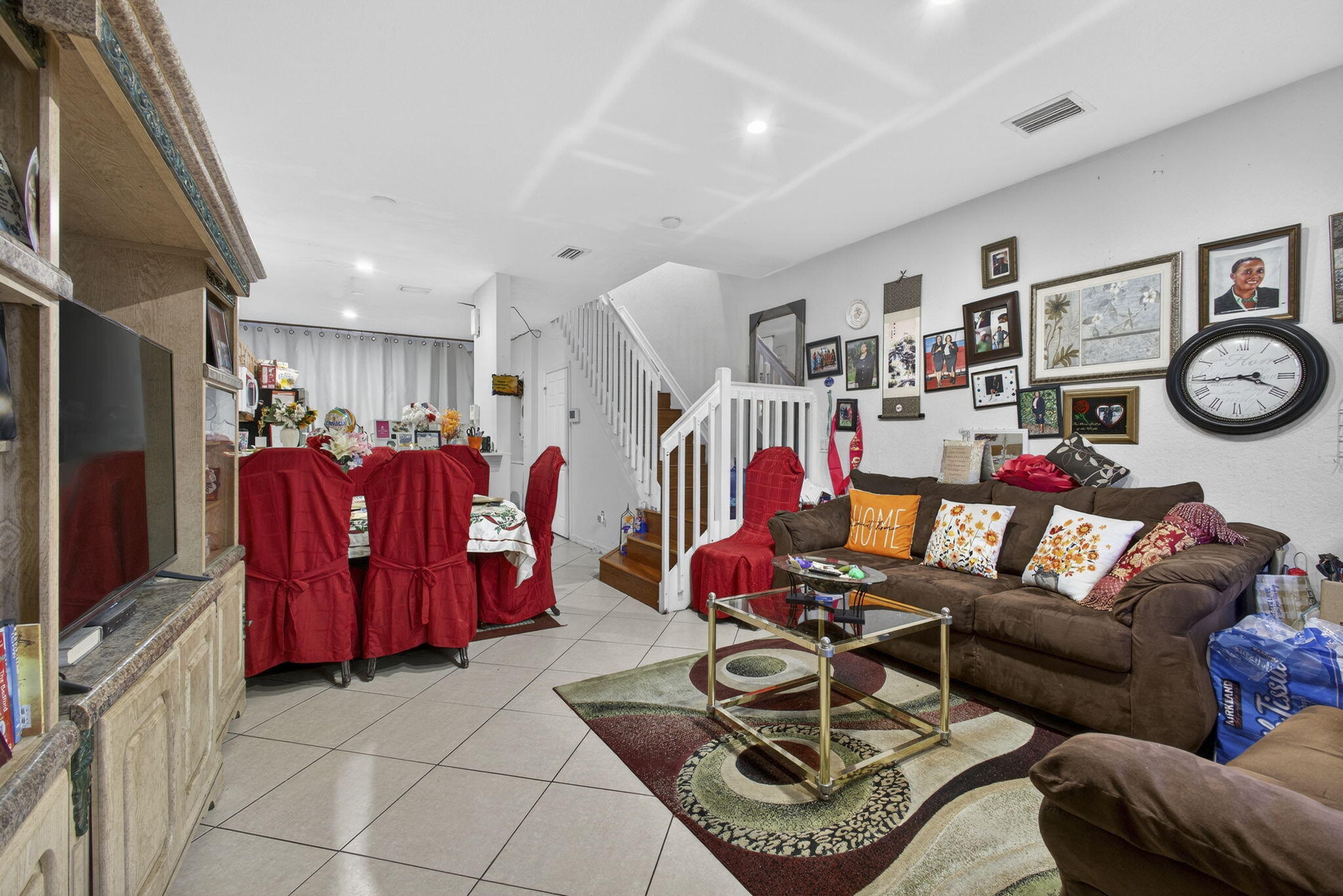 3720 Oleander Terrace Property Photo 4