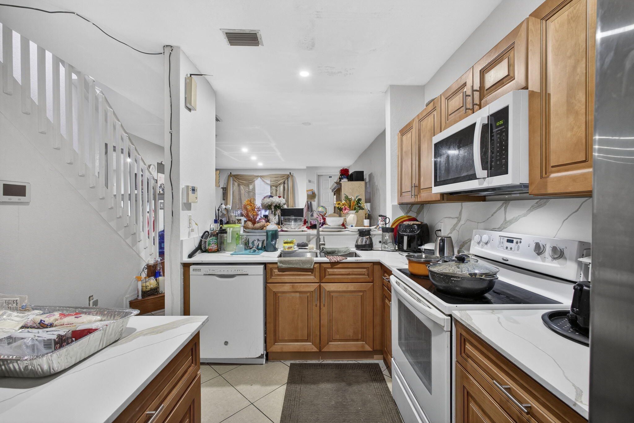 3720 Oleander Terrace Property Photo 10