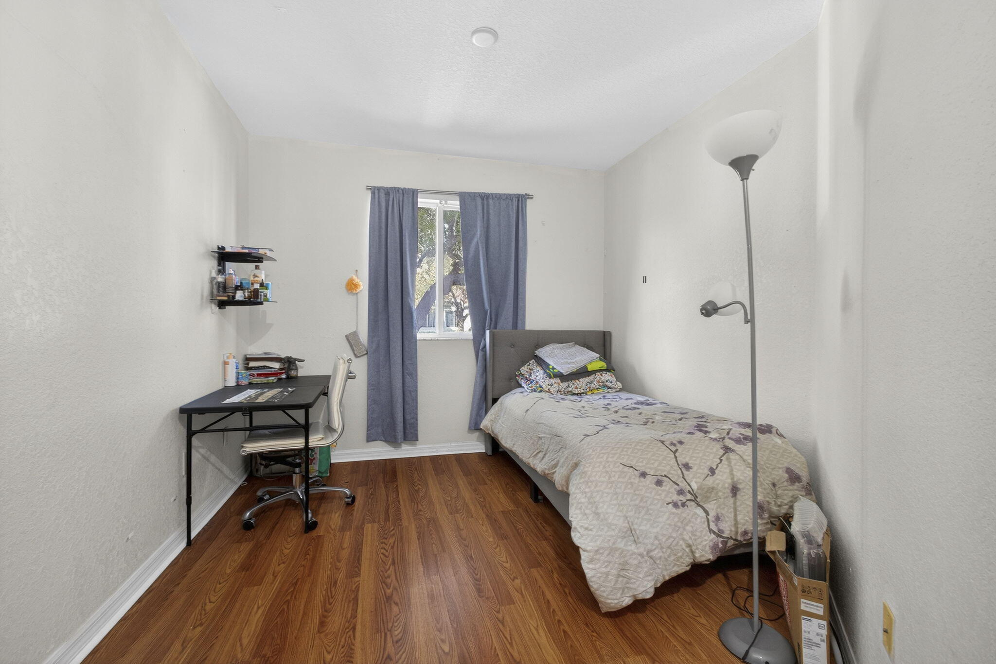 3720 Oleander Terrace Property Photo 23