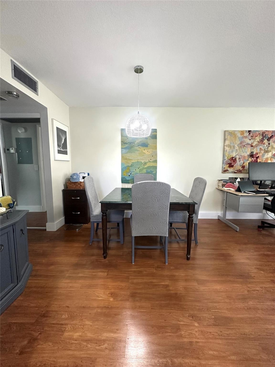 528 Tilford X Property Photo 12