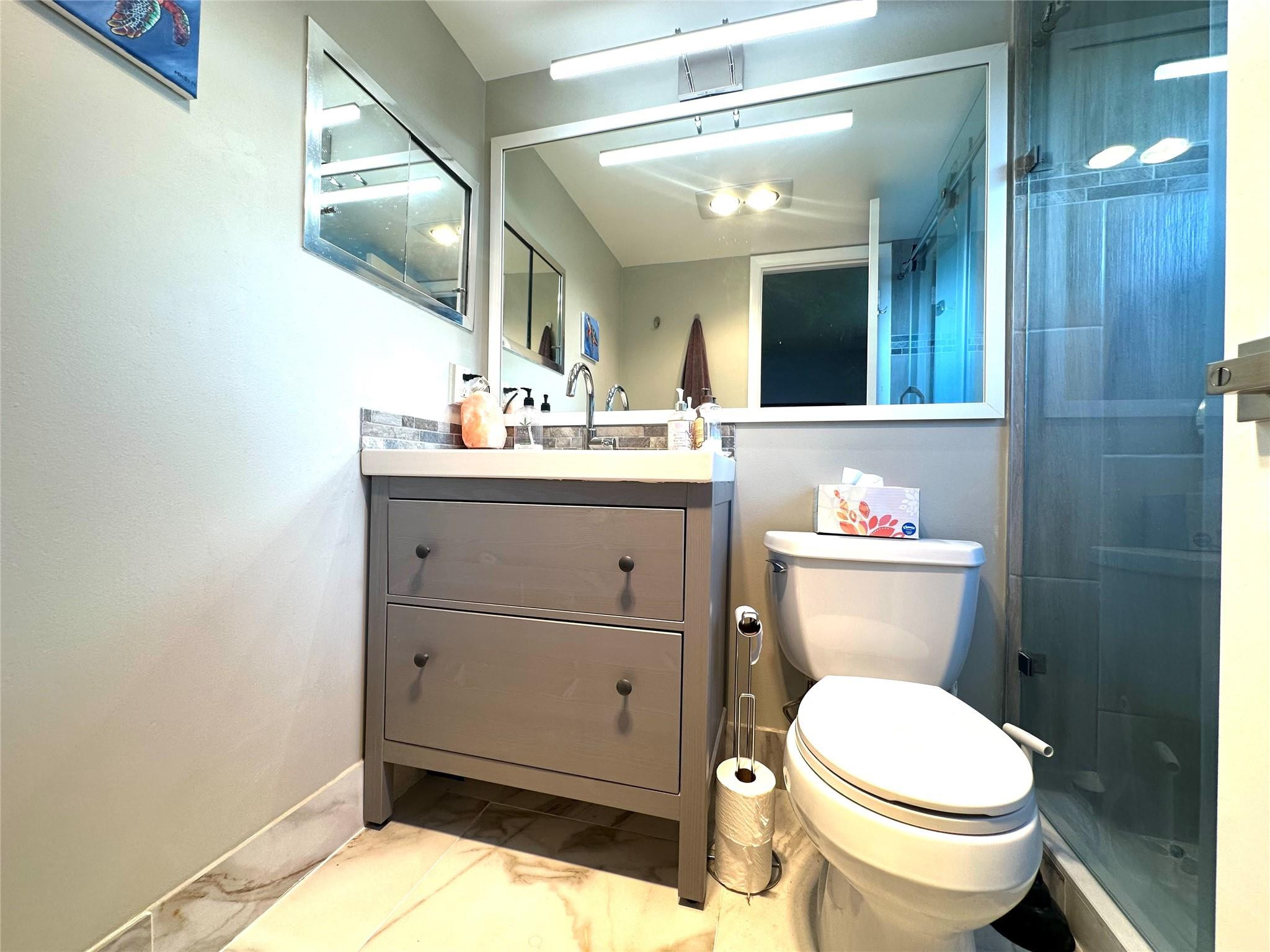 528 Tilford X Property Photo 17
