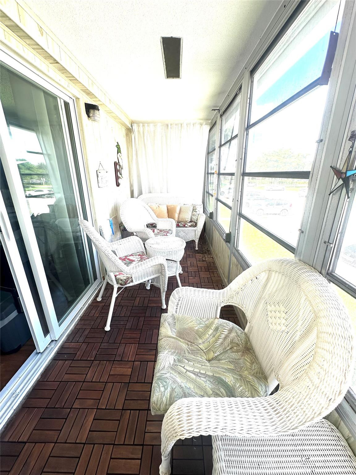 528 Tilford X Property Photo 23