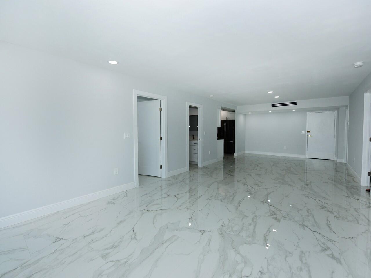 3450 S Ocean Boulevard 726 Property Photo 10