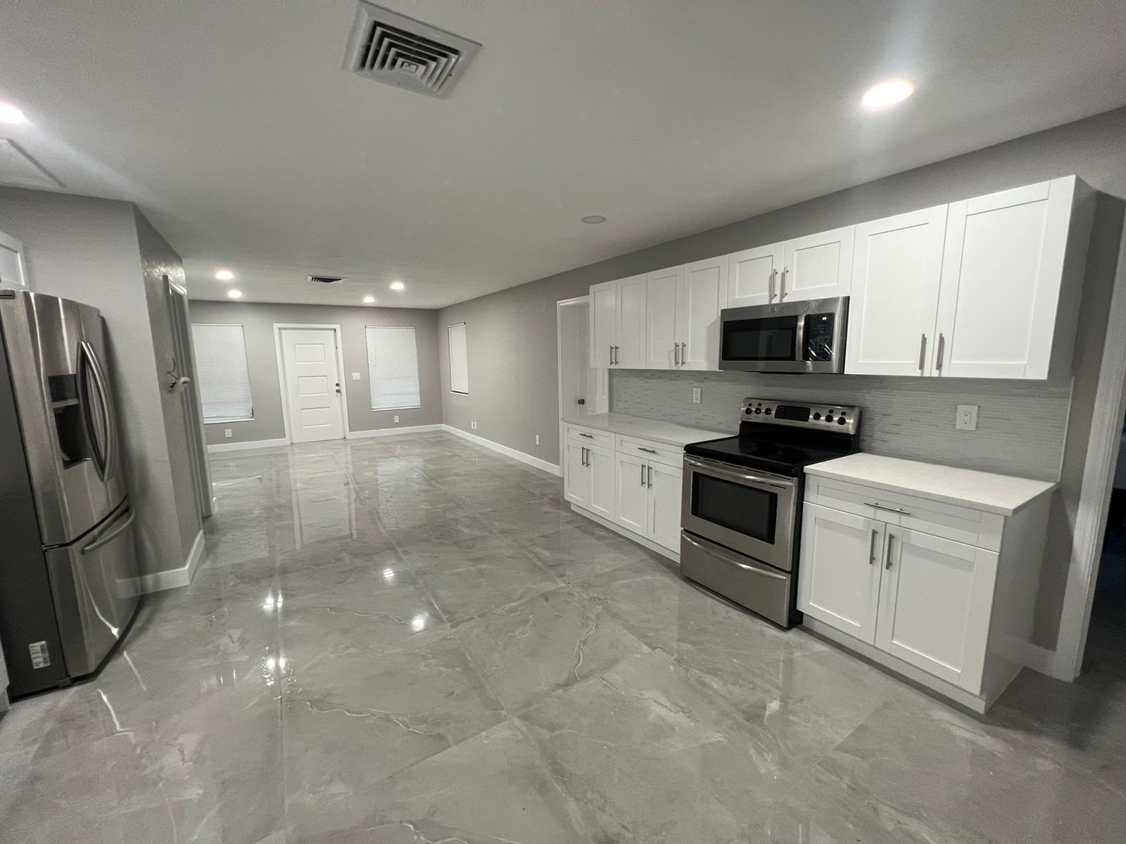 129 Euclid Boulevard Property Photo 3