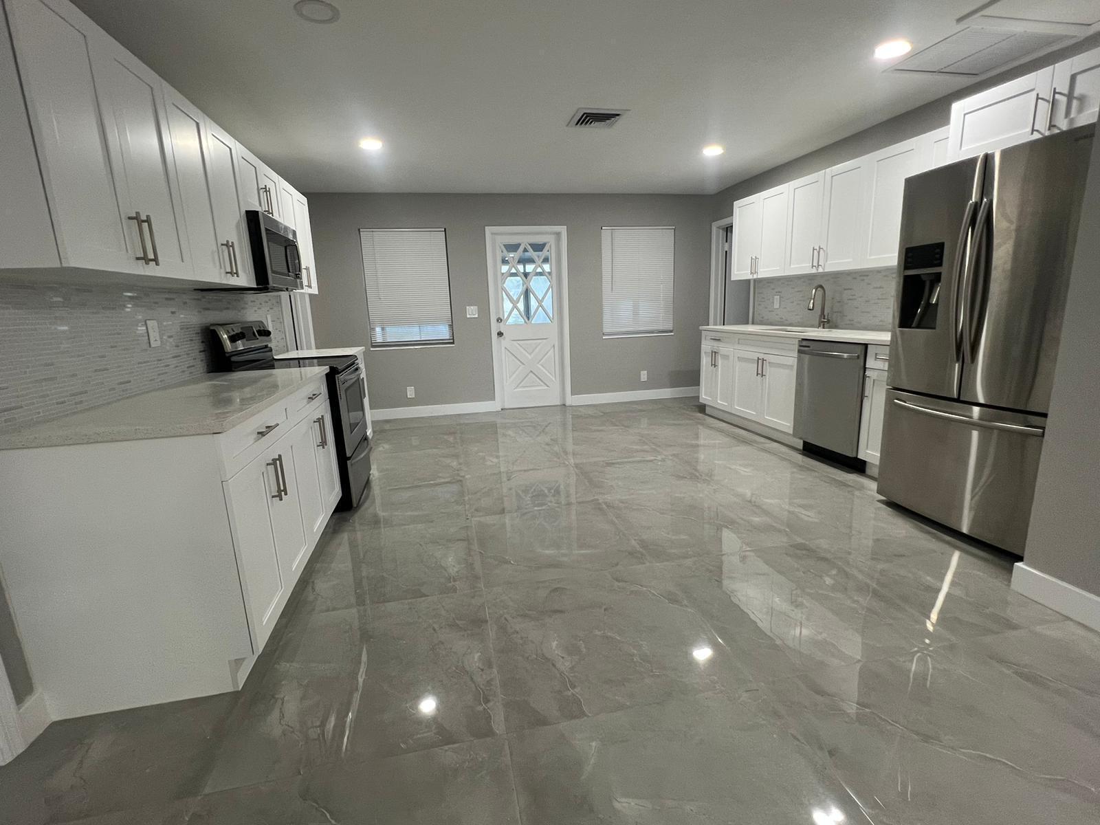 129 Euclid Boulevard Property Photo 4