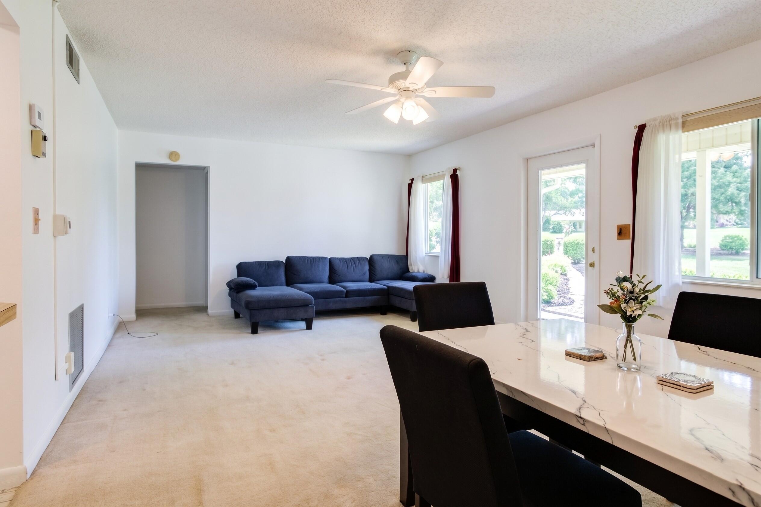 327 Pine Ridge Circle B-2 Property Photo 4