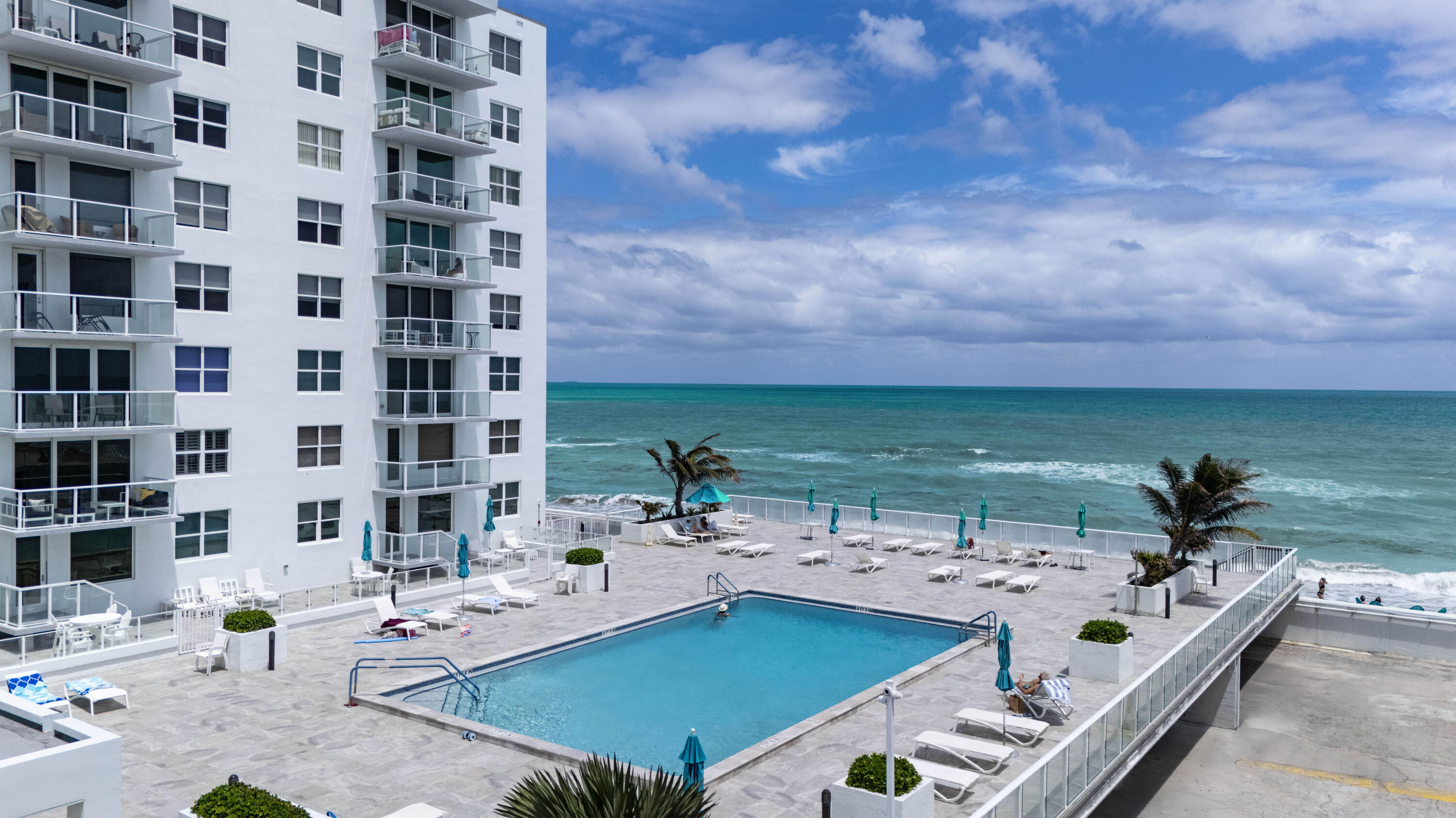 3450 S Ocean Boulevard 327 Property Photo 19