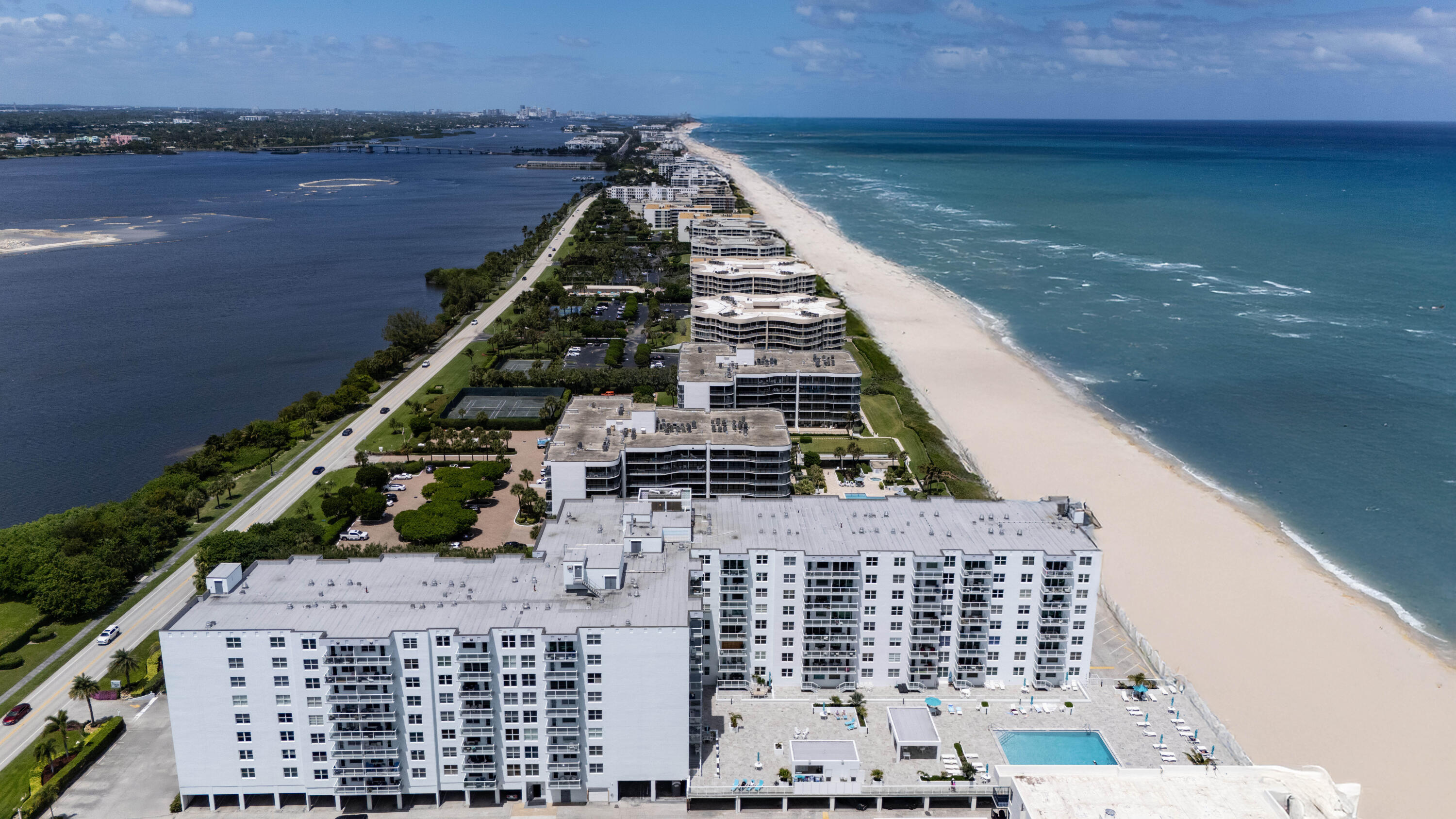3450 S Ocean Boulevard 327 Property Photo 34