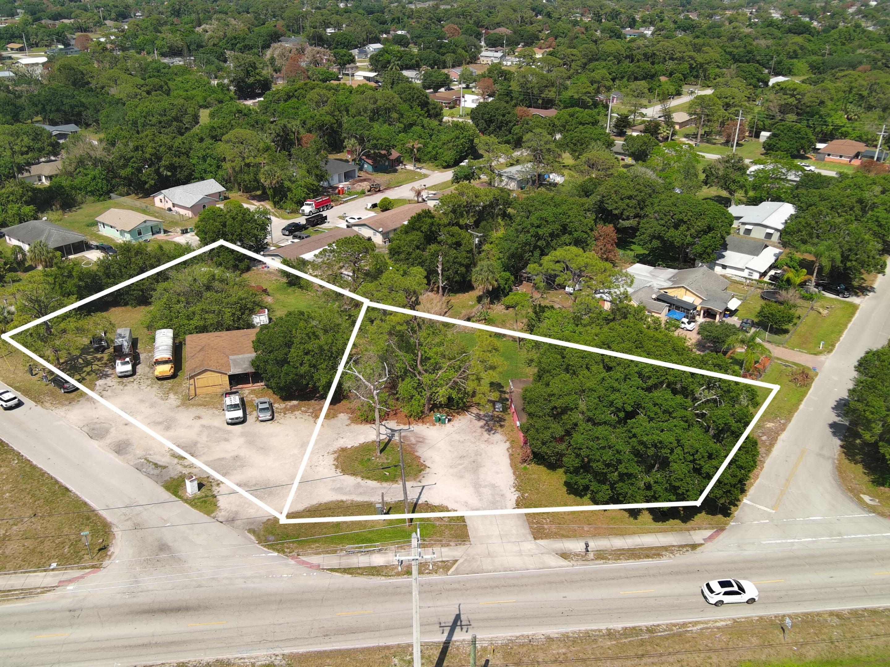 902 Angle Road Property Photo 3