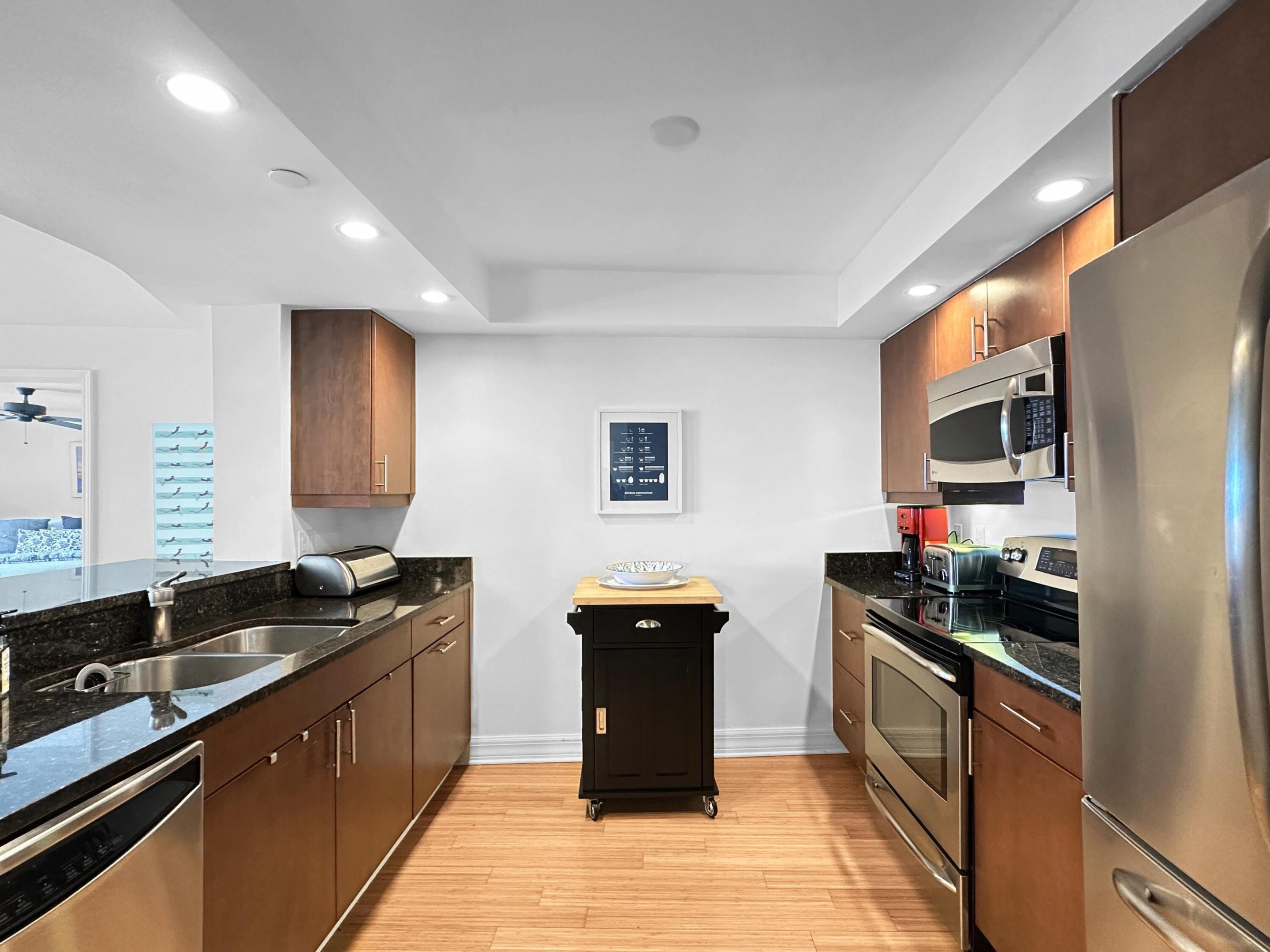 3000 N Ocean Drive 30-d Property Photo 5