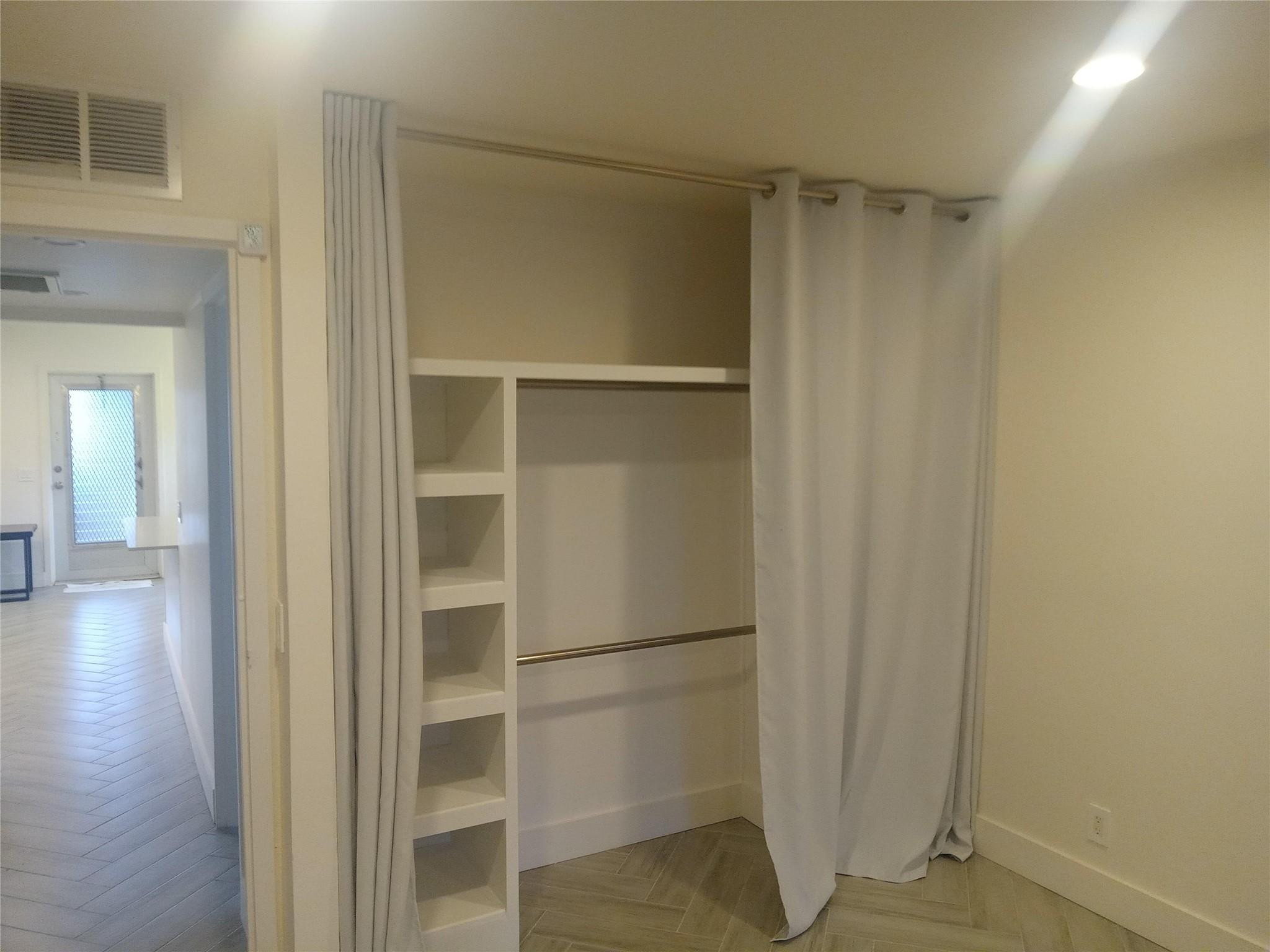 189 Seville 189 Property Photo 11