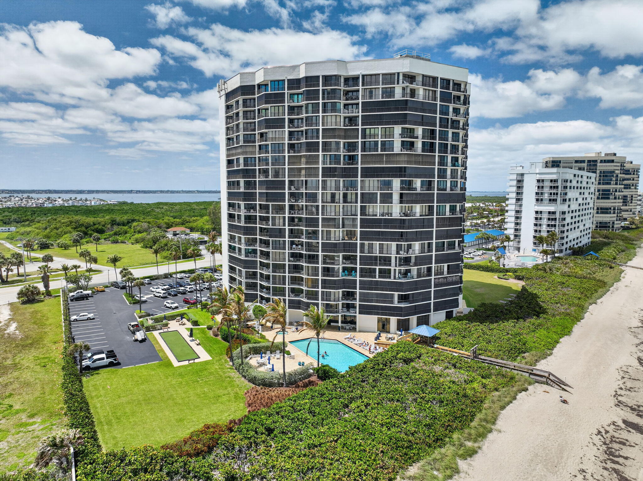 9650 S Ocean Drive 210 Property Photo 60