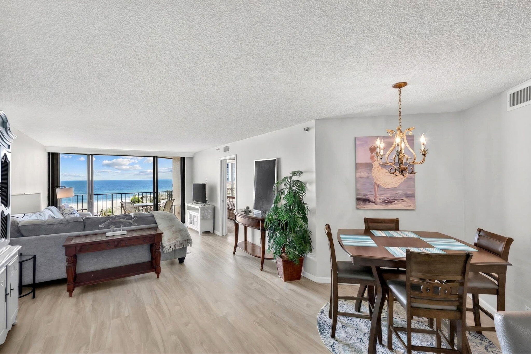 9650 S Ocean Drive 507 Property Photo 7