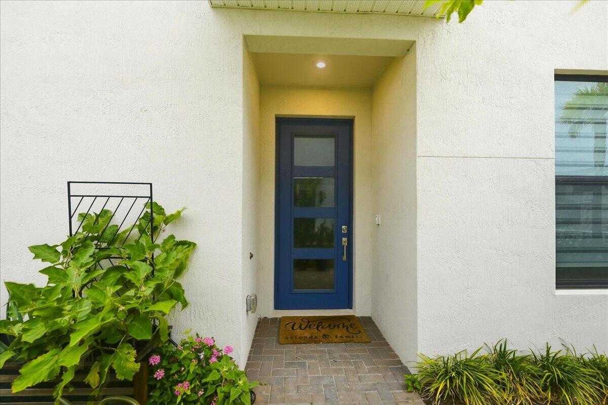 14155 Sw Thorens Drive Property Photo 5