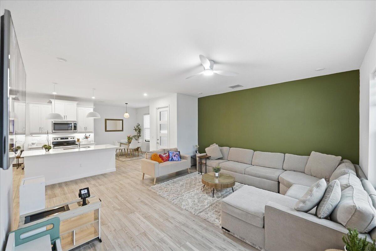 14155 Sw Thorens Drive Property Photo 14