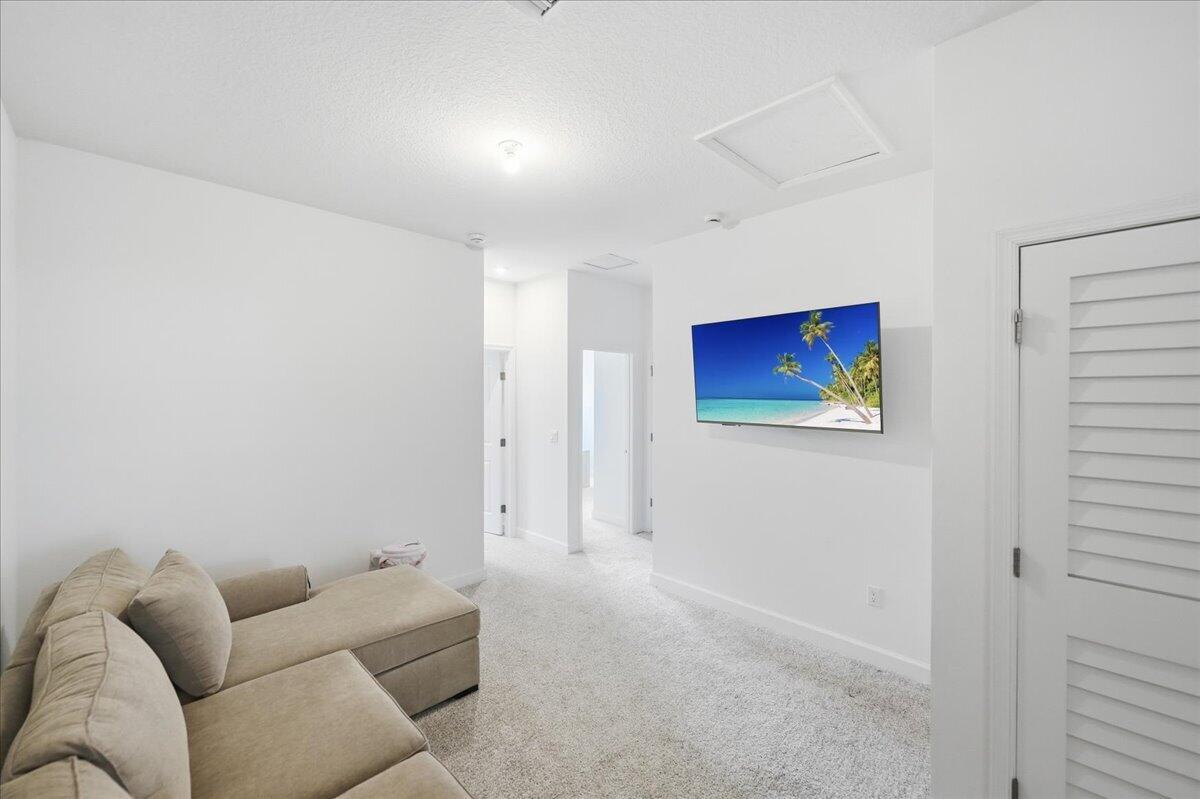 14155 Sw Thorens Drive Property Photo 21