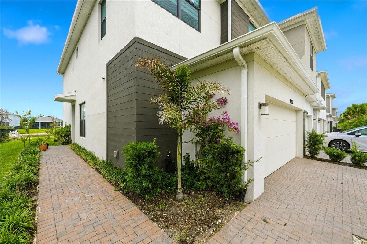 14155 Sw Thorens Drive Property Photo 38