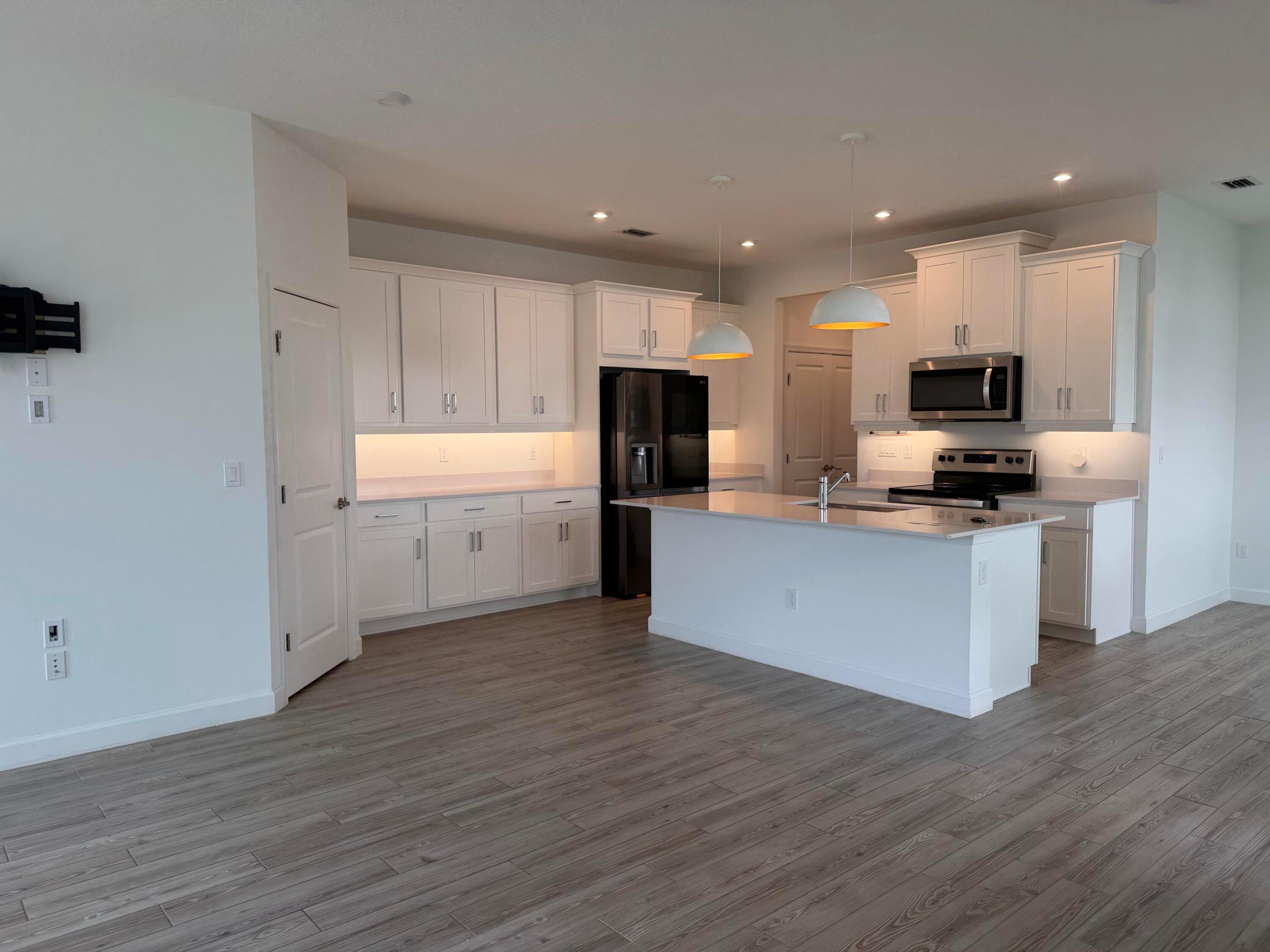 14155 Sw Thorens Drive Property Photo 52