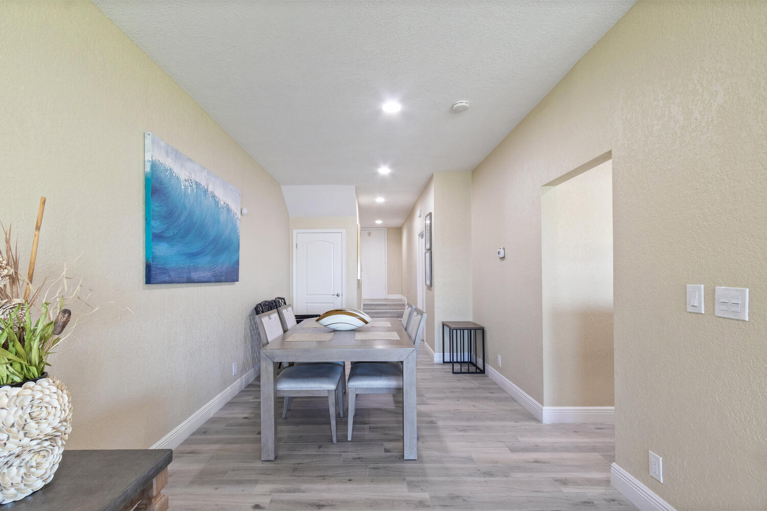 316 N Lake Drive Property Photo 11