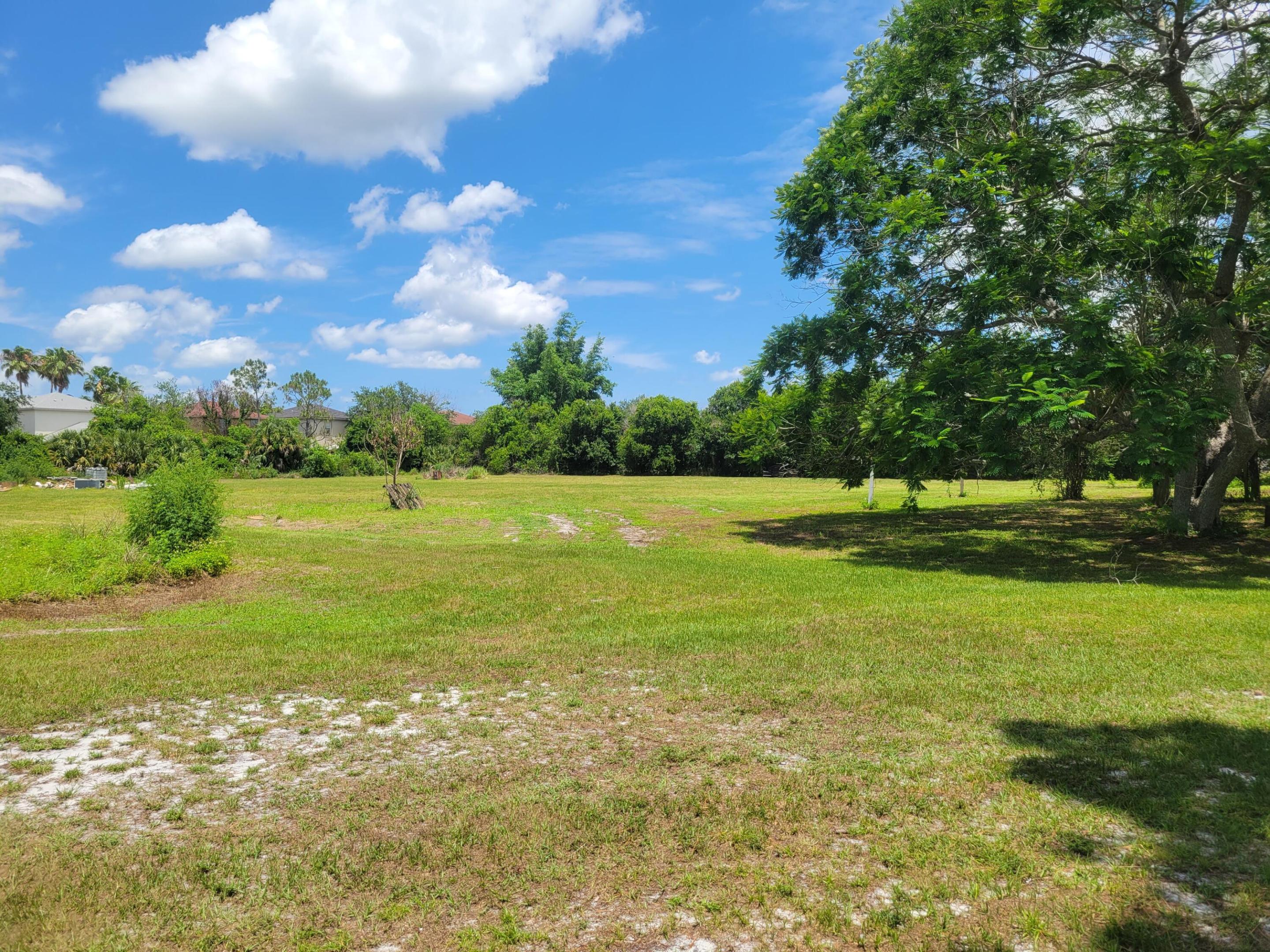 9610 Orange Avenue Property Photo 7