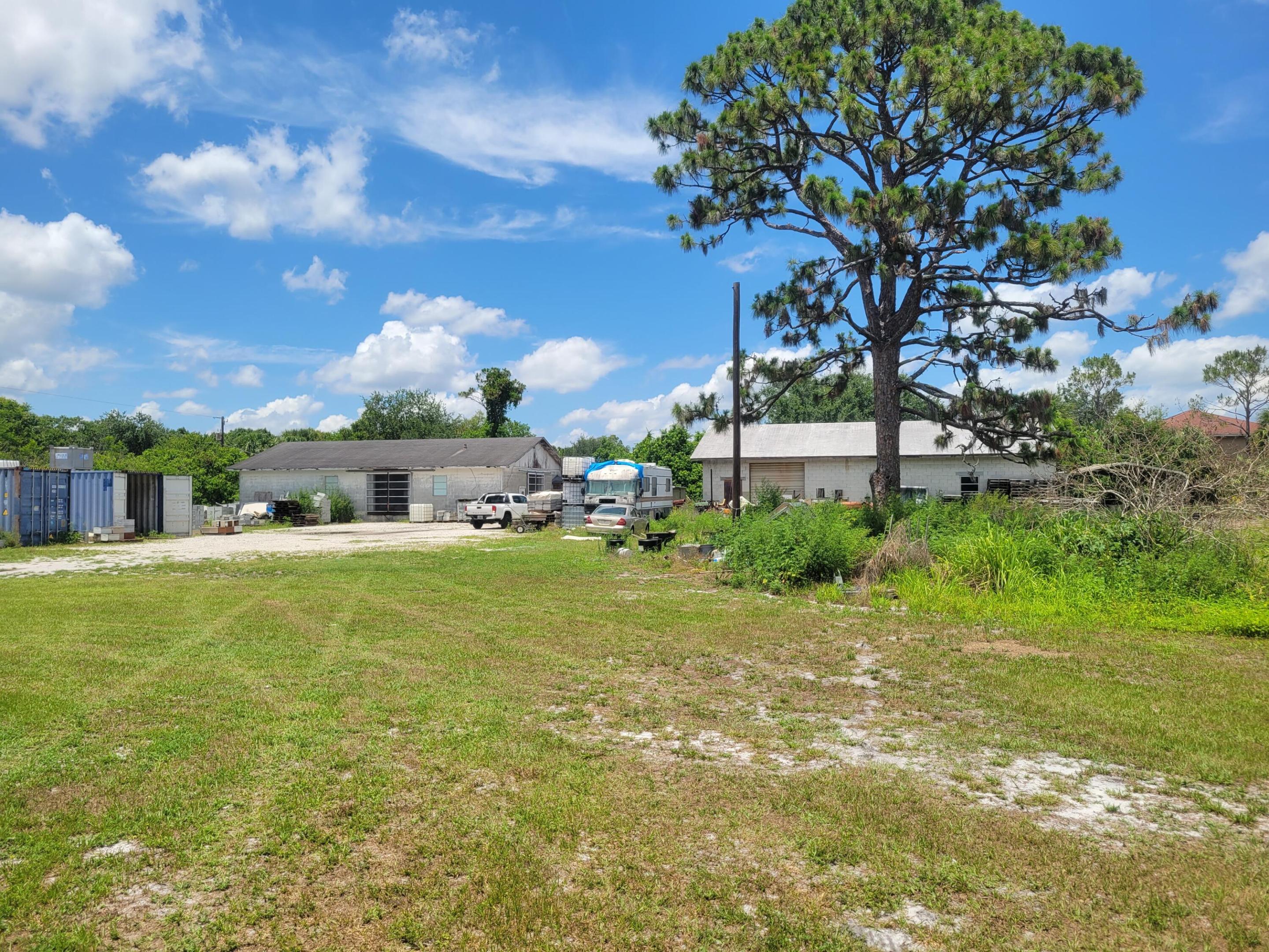 9610 Orange Avenue Property Photo 8