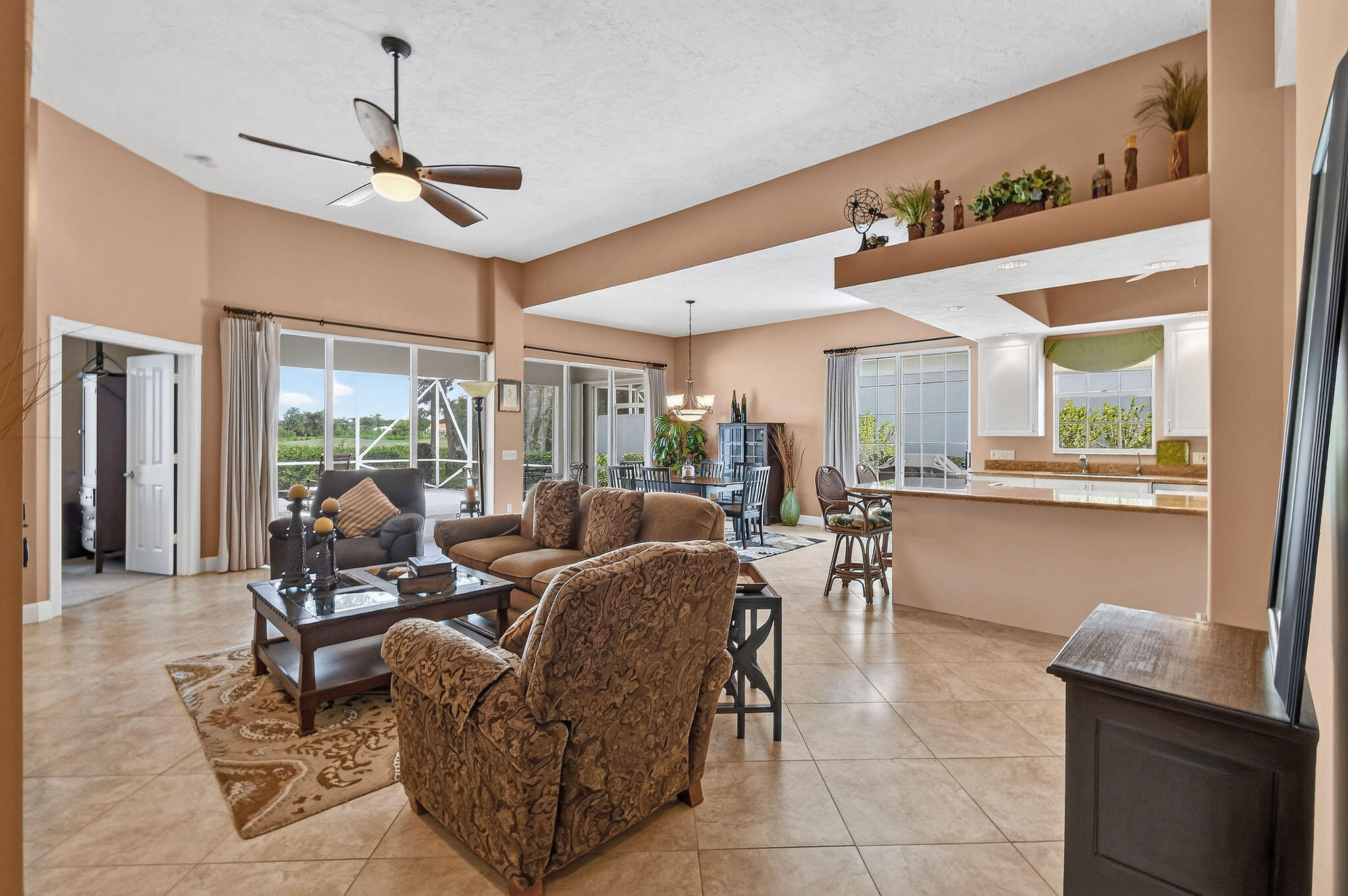 8081 Se Double Tree Drive Property Photo 9