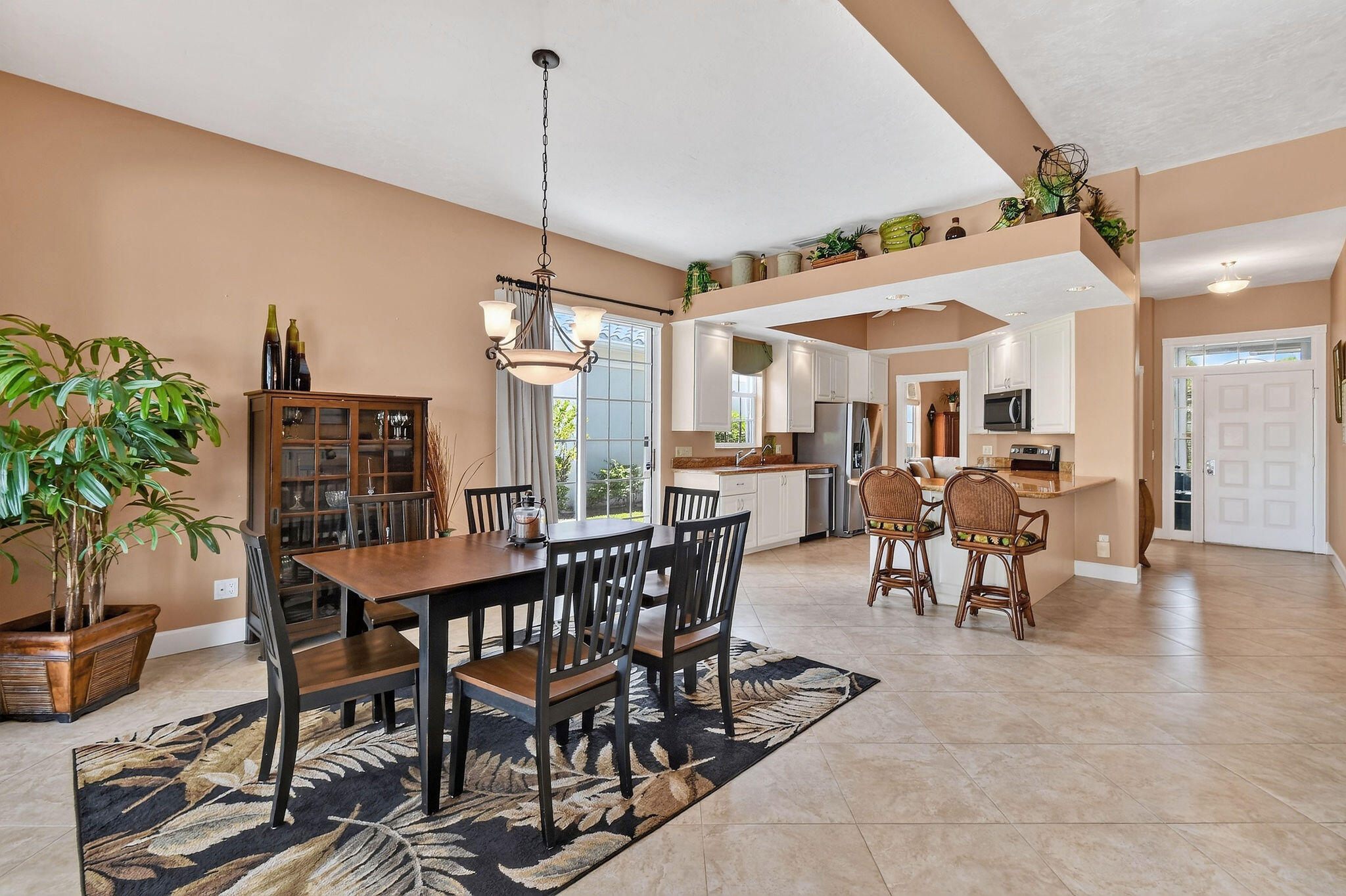 8081 Se Double Tree Drive Property Photo 13