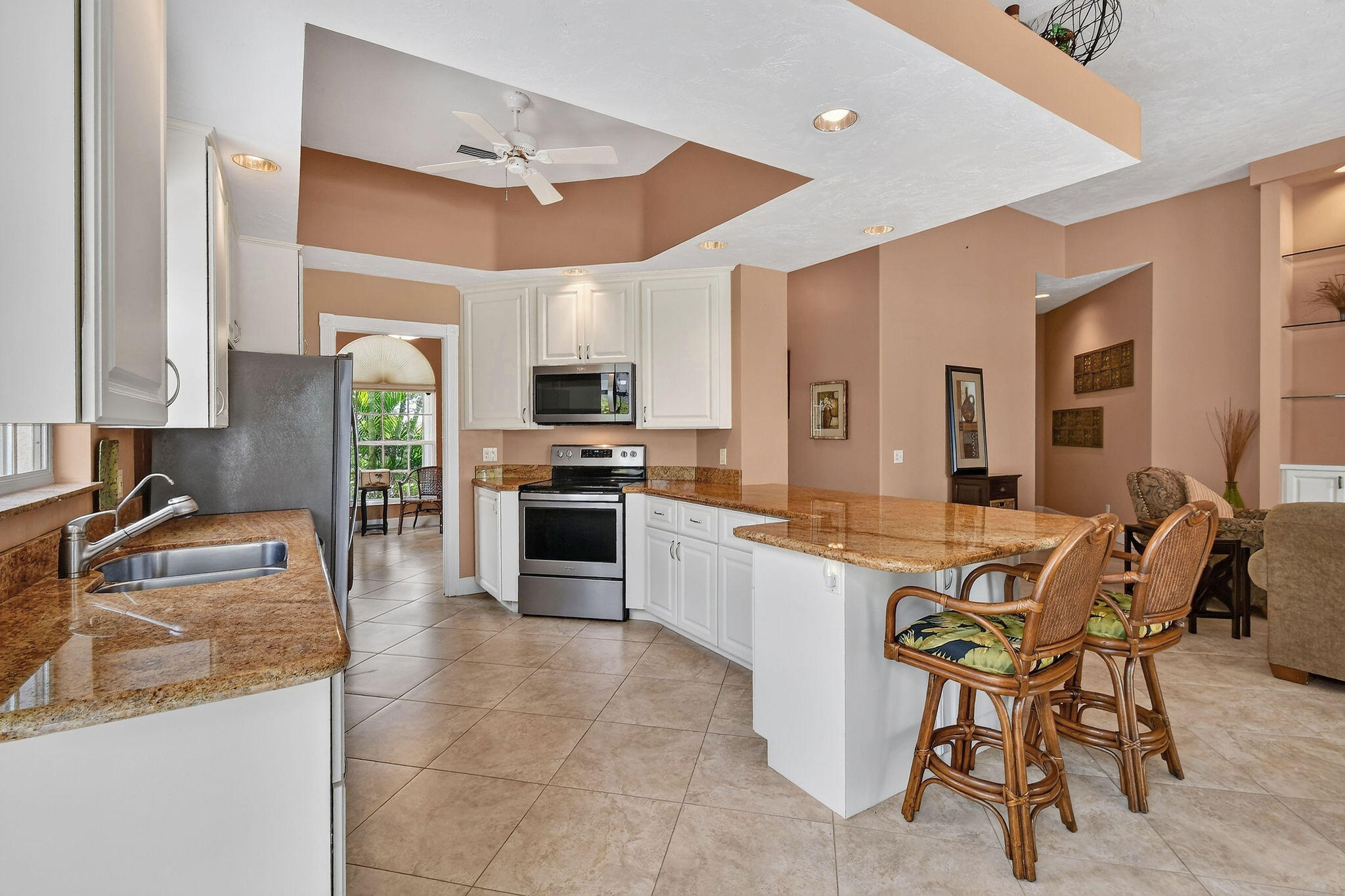 8081 Se Double Tree Drive Property Photo 16