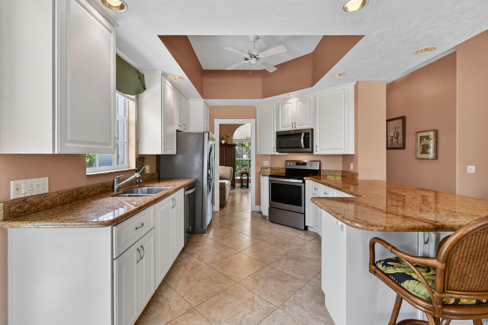8081 Se Double Tree Drive Property Photo 19