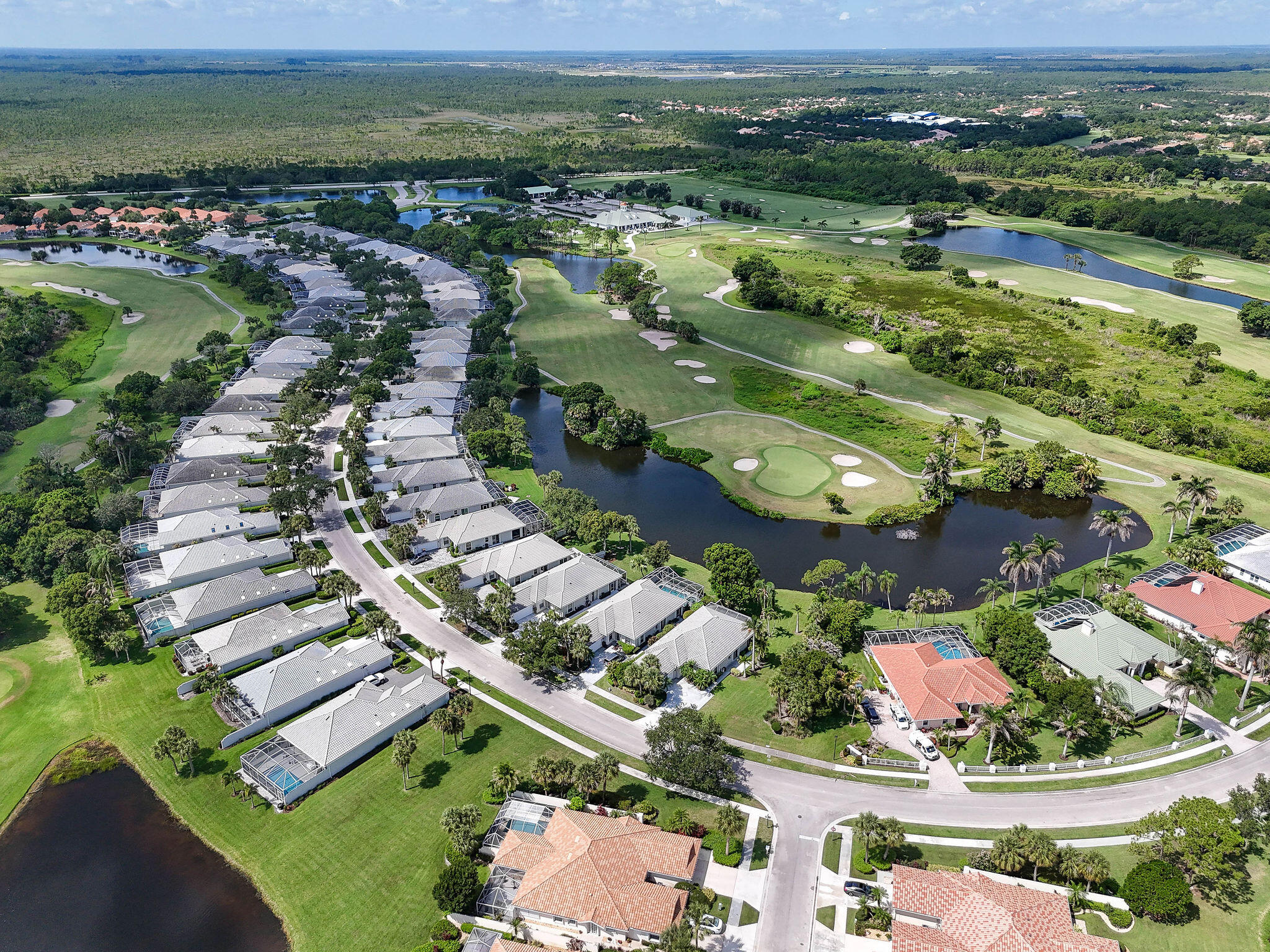 8081 Se Double Tree Drive Property Photo 65