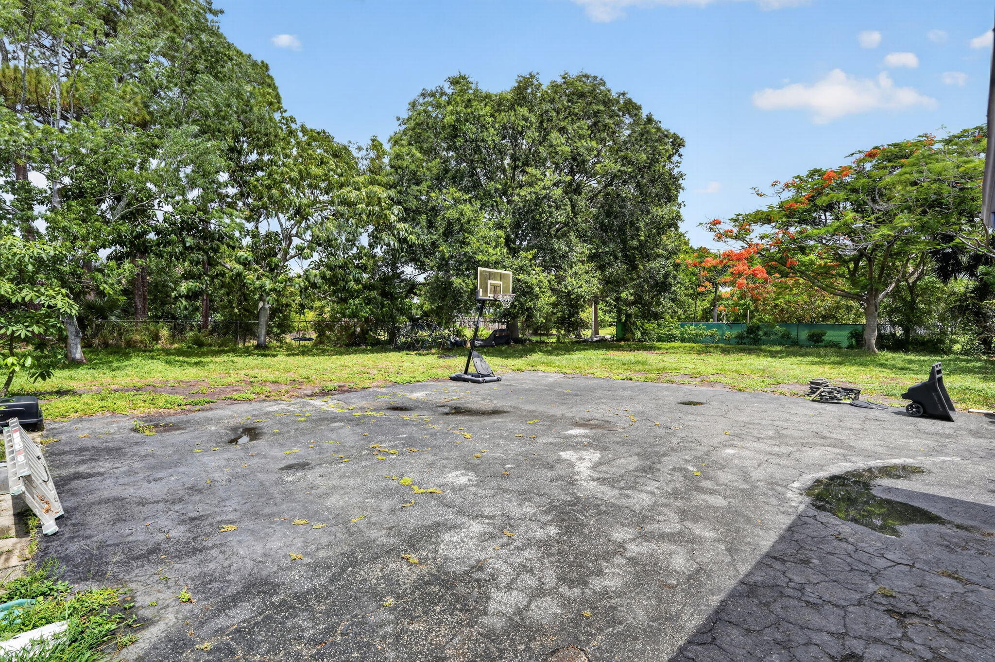 8669 Nashua Drive Property Photo 40