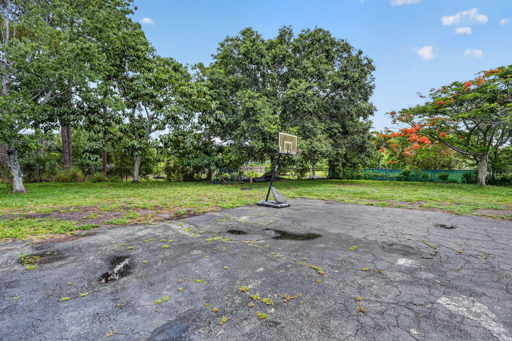 8669 Nashua Drive Property Photo 43