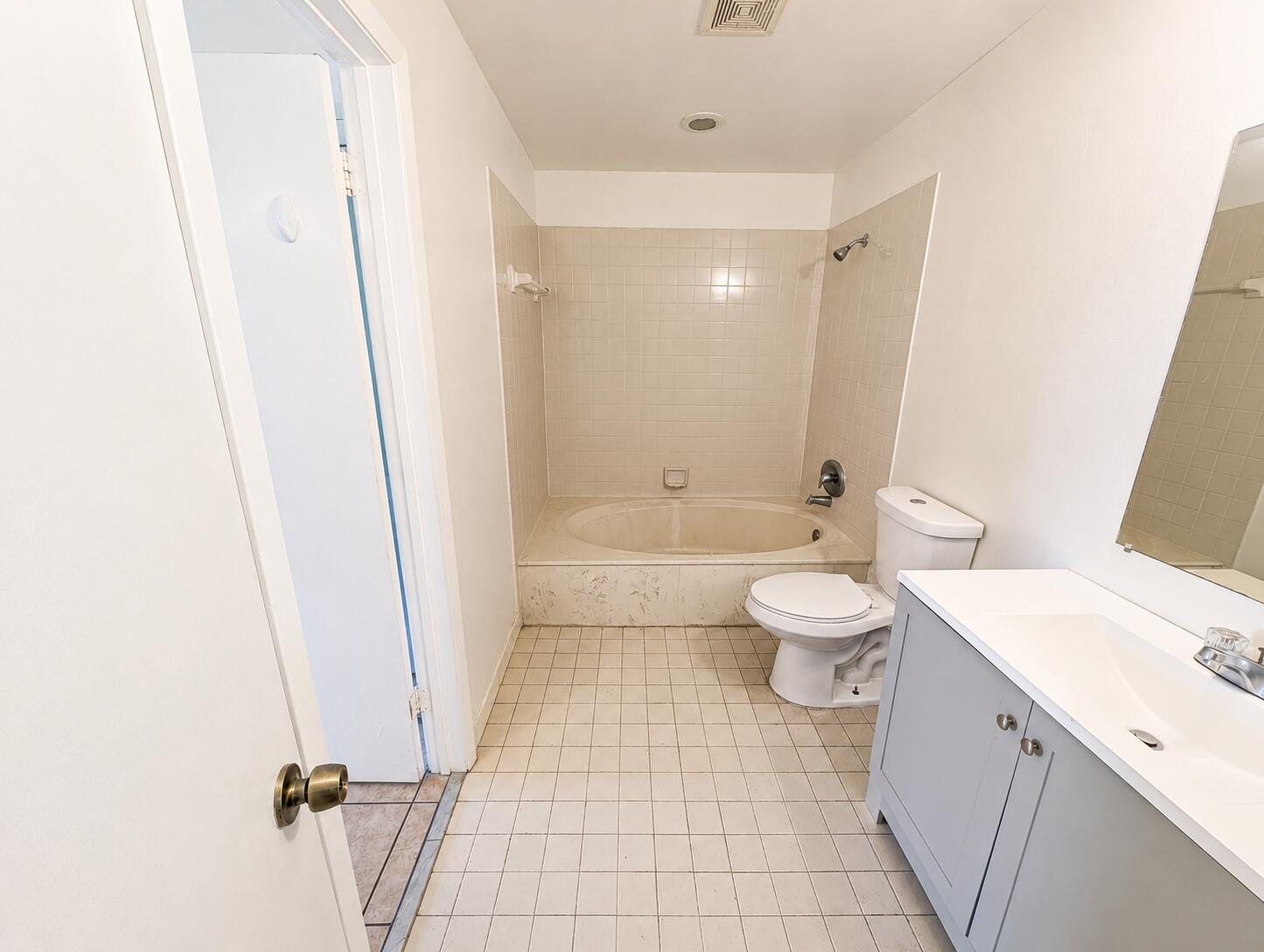 7111 Sportsmans Drive Property Photo 12