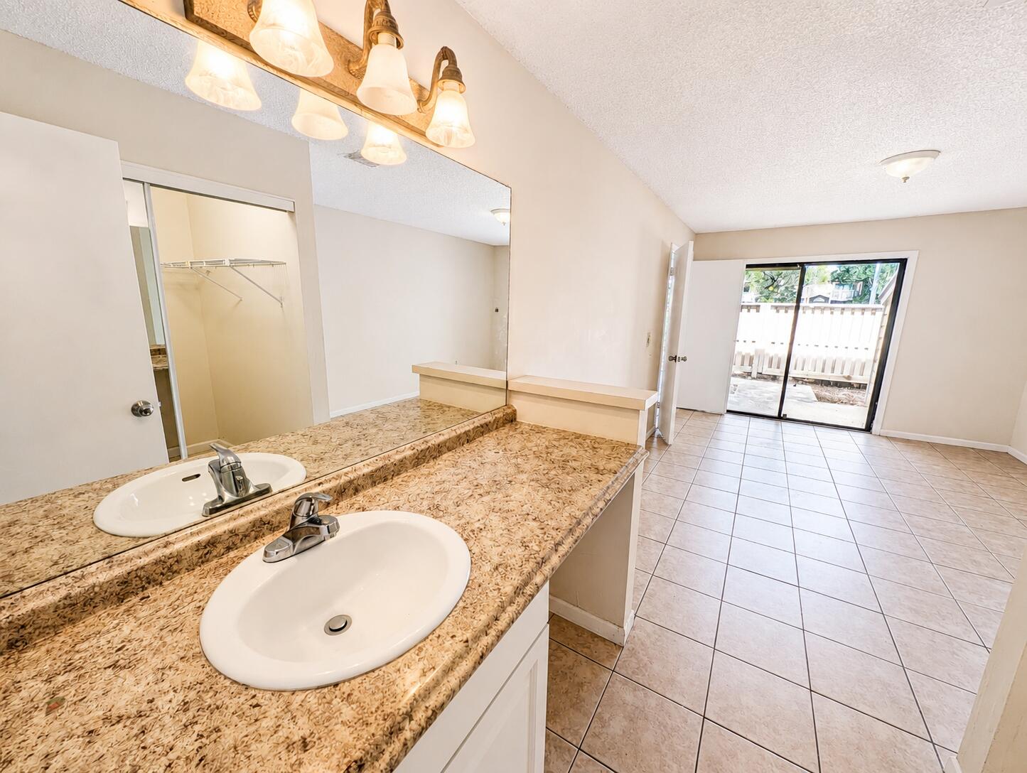 7111 Sportsmans Drive Property Photo 14