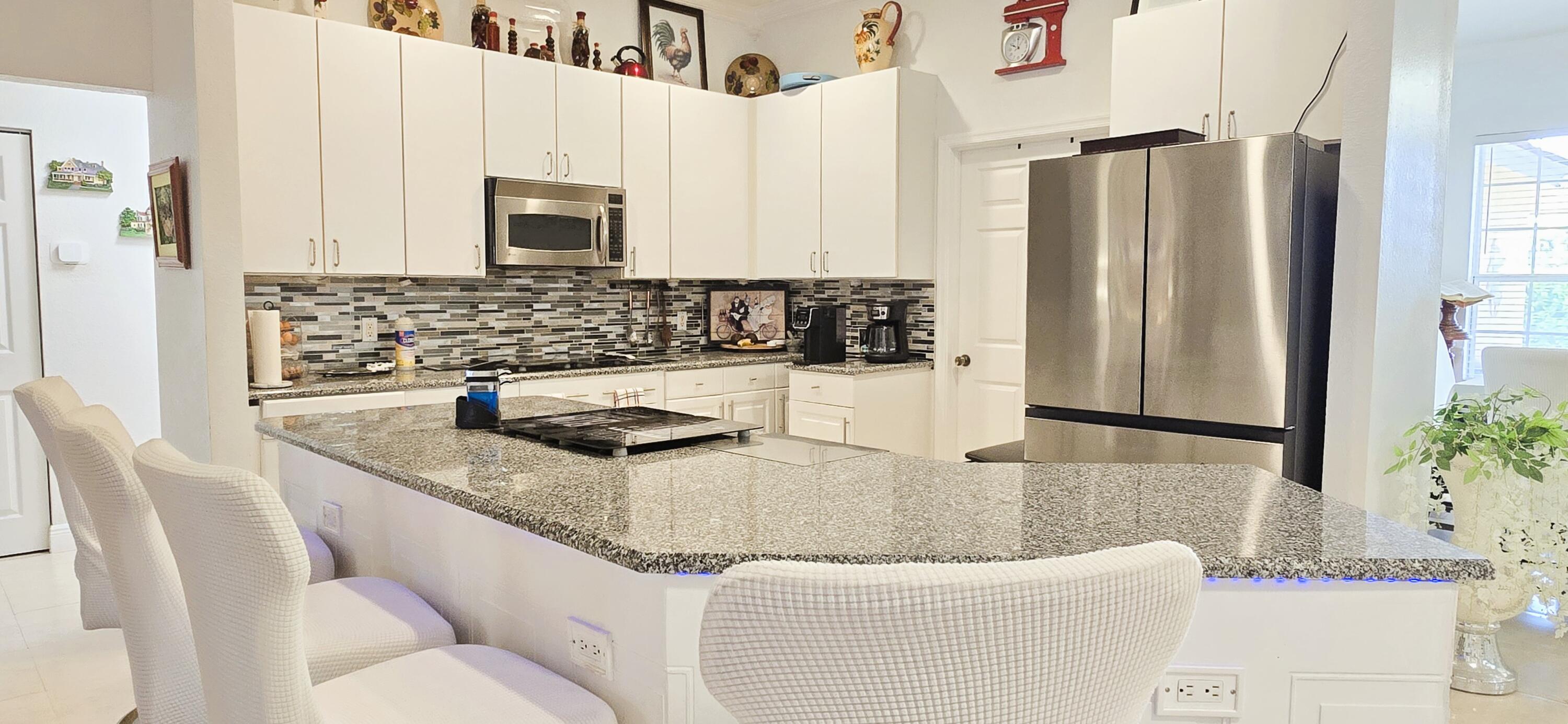 15056 Temple Boulevard Property Photo 10