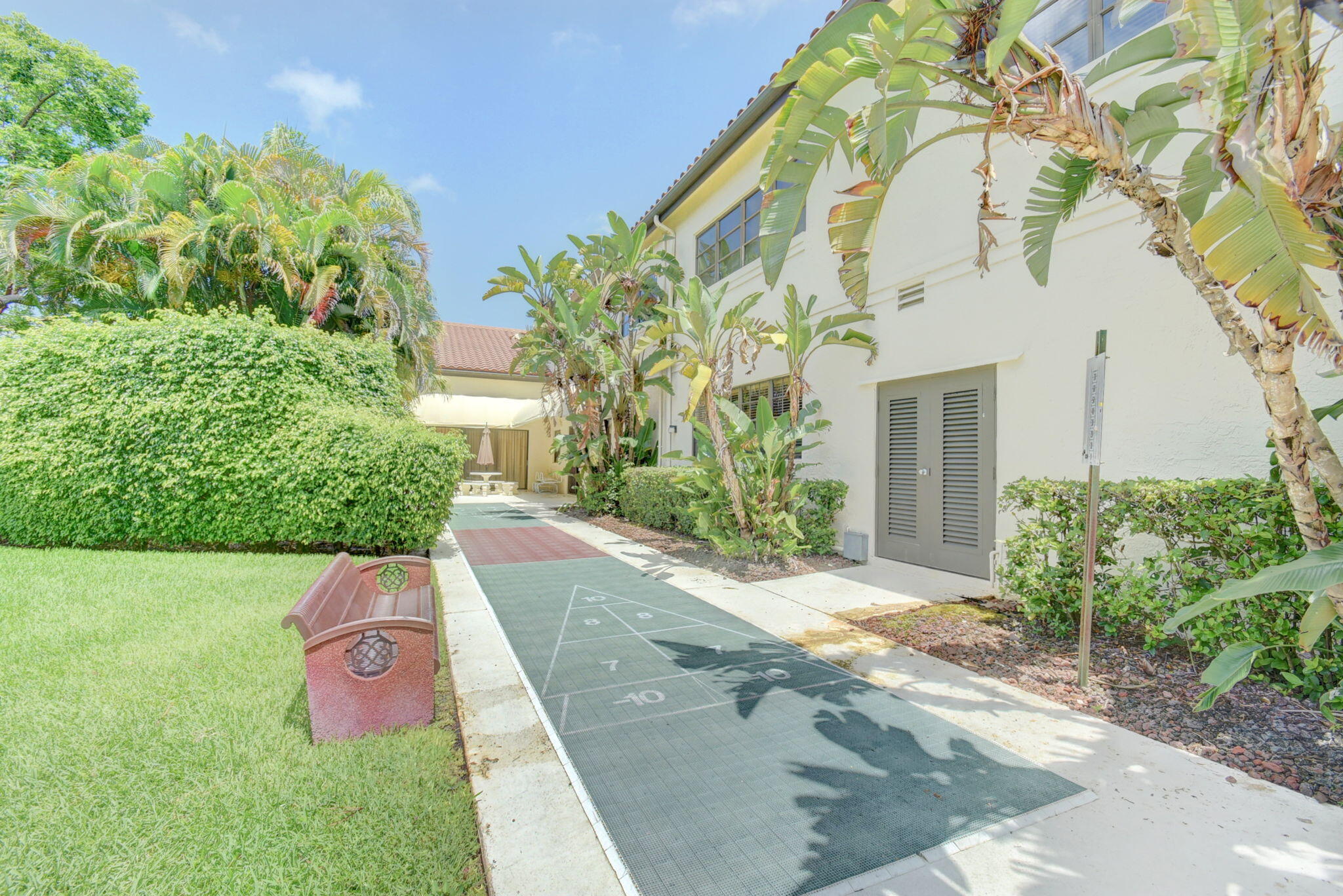 10039 Andrea Lane A Property Photo 53