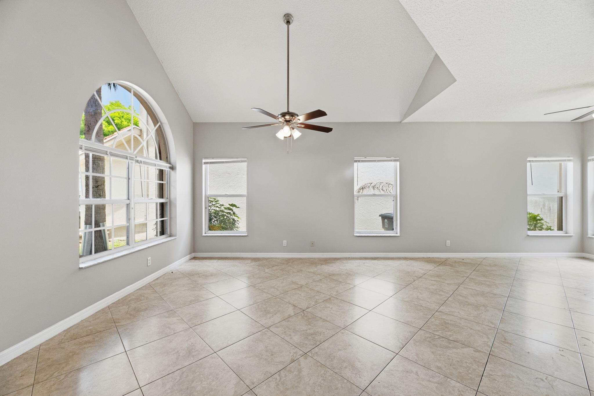 7634 Trenton Drive Property Photo 10