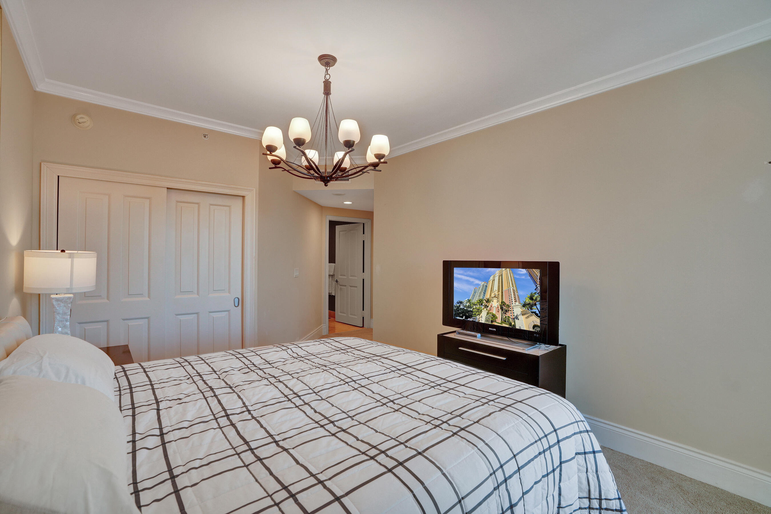 17875 Collins Avenue Apt 3103 Property Photo 31