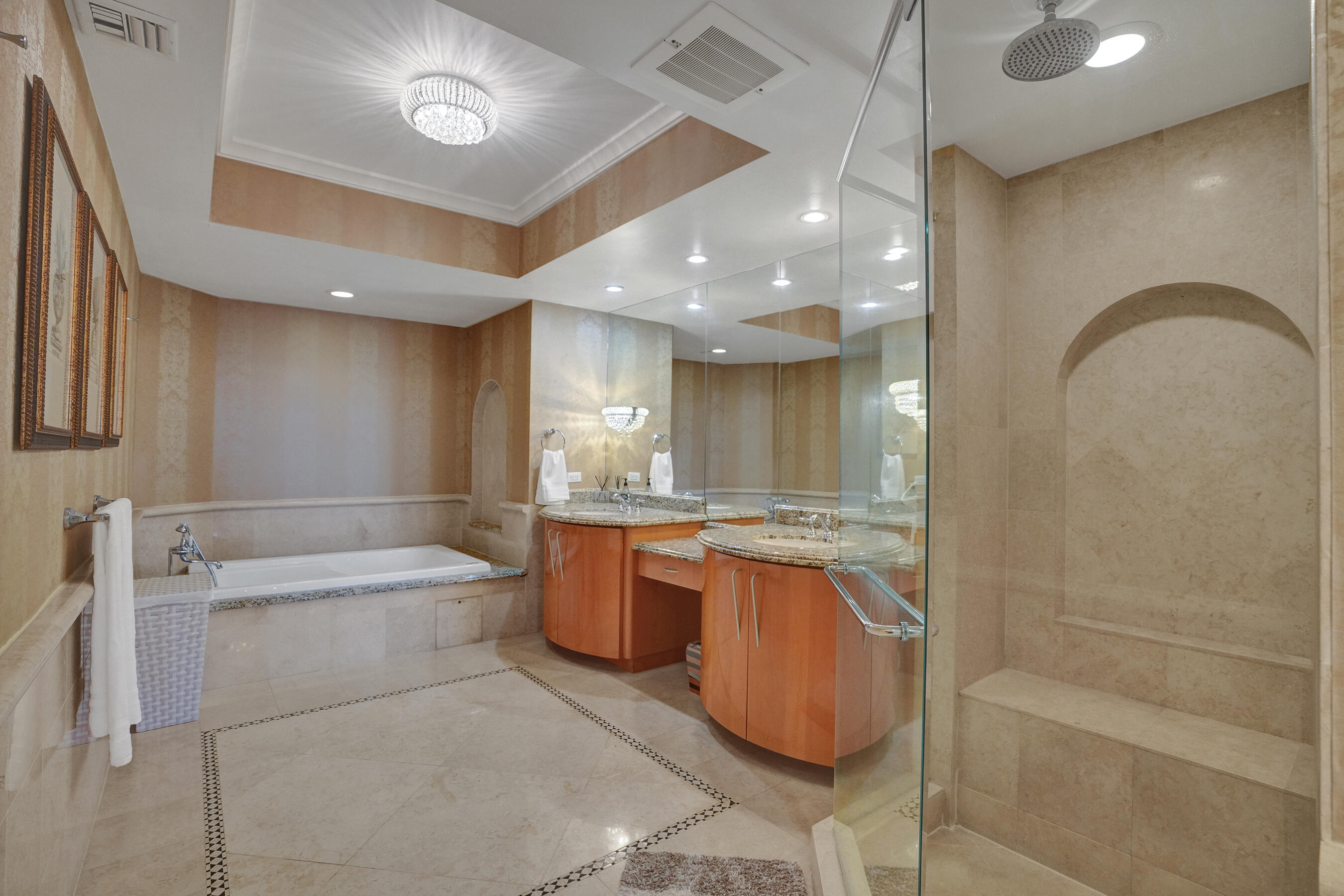 17875 Collins Avenue Apt 3103 Property Photo 34