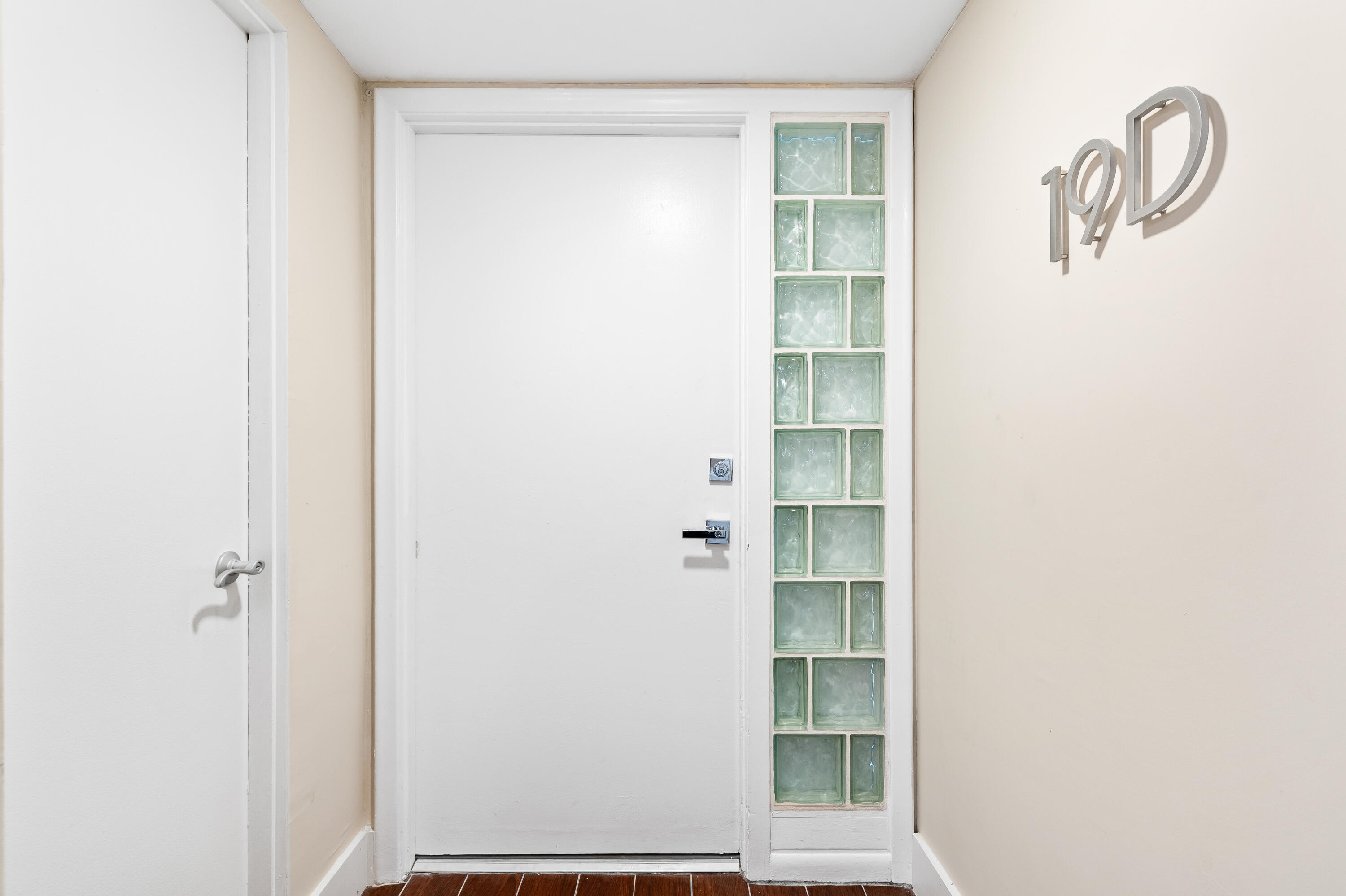 2800 E Sunrise Boulevard 19d Property Photo 9